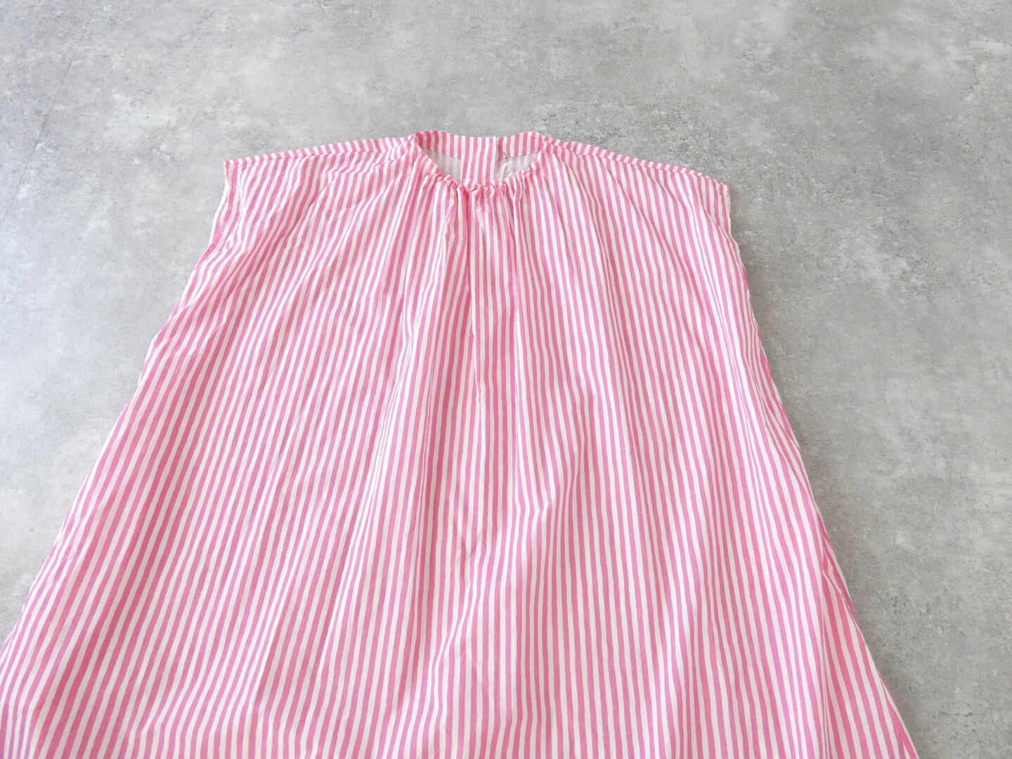 R&D.M.Co-(オールドマンズテーラー) CANDY STRIPE FRONT GATHER N/SLEEVE DRESSの商品画像21