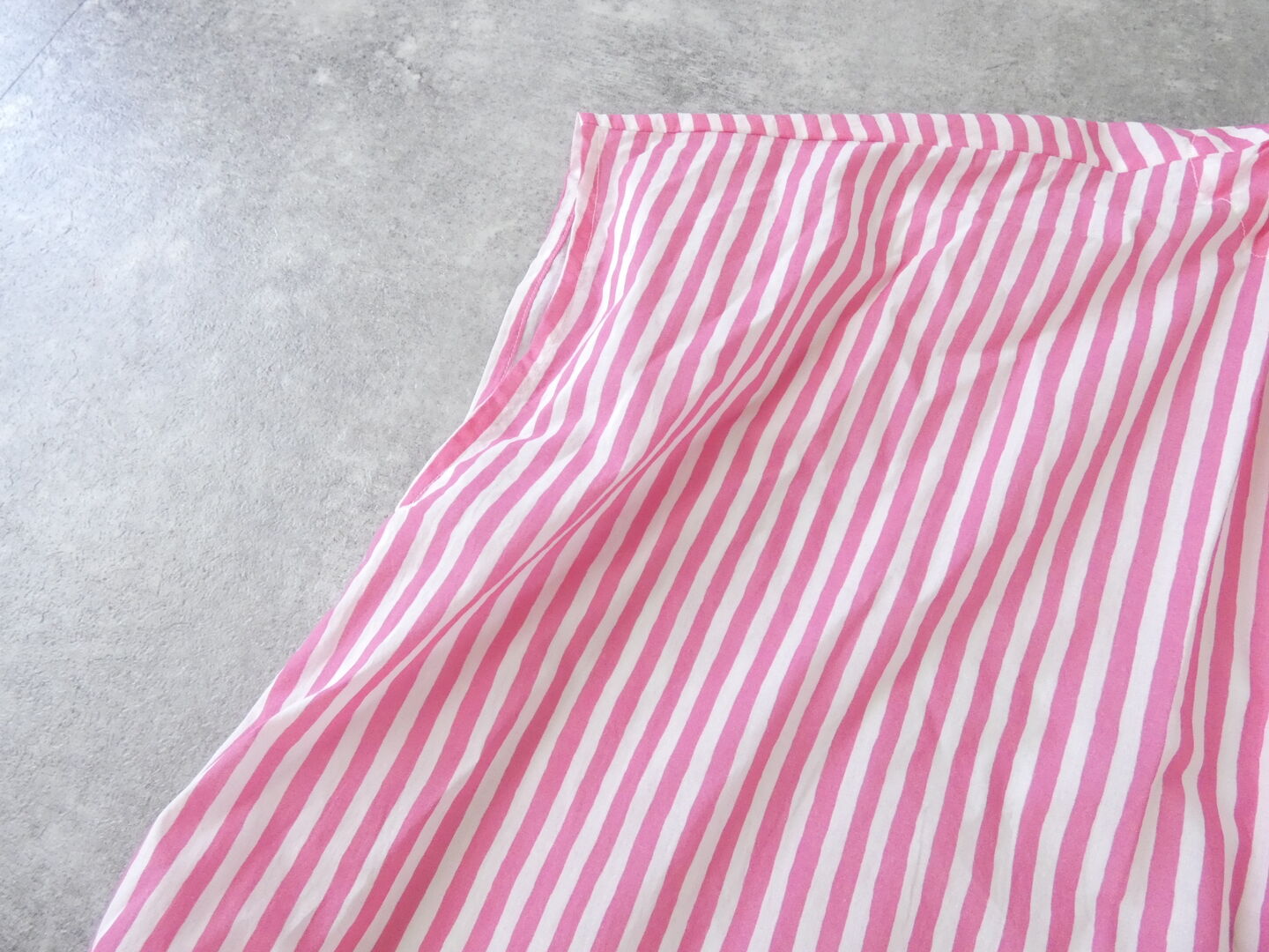 R&D.M.Co-(オールドマンズテーラー) CANDY STRIPE FRONT GATHER N/SLEEVE DRESSの商品画像23