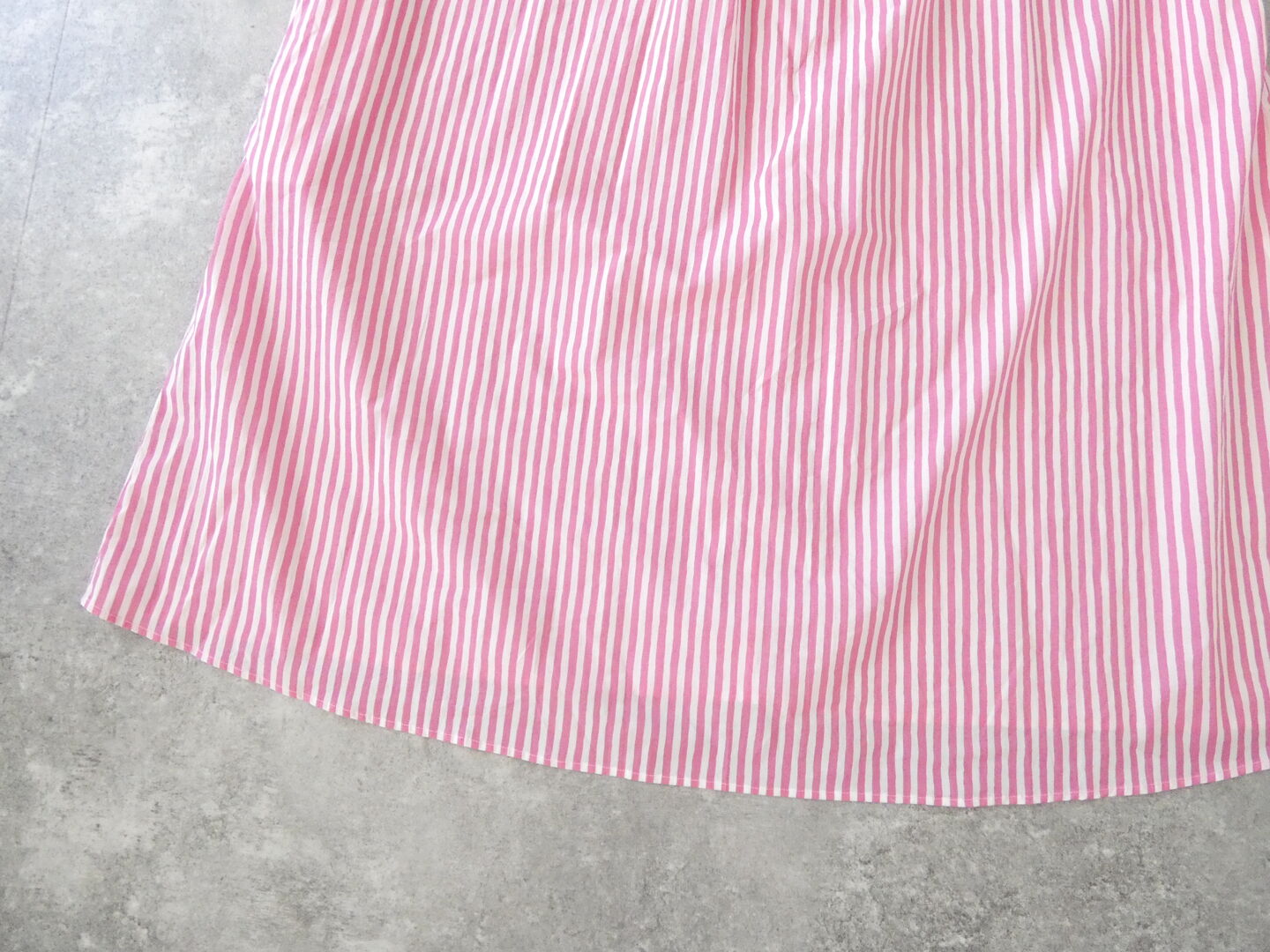 R&D.M.Co-(オールドマンズテーラー) CANDY STRIPE FRONT GATHER N/SLEEVE DRESSの商品画像26