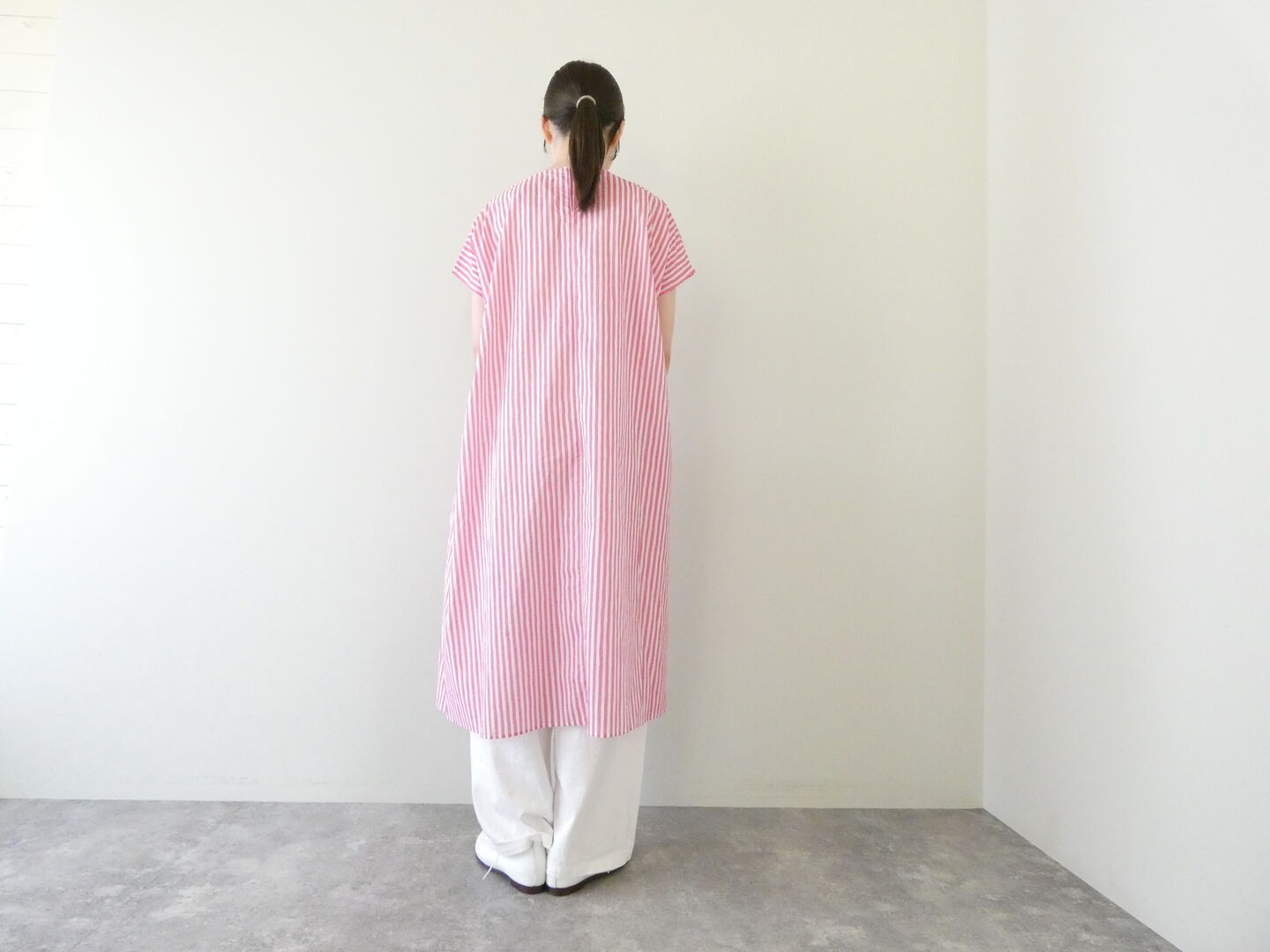 R&D.M.Co-(オールドマンズテーラー) CANDY STRIPE FRONT GATHER N/SLEEVE DRESSの商品画像8