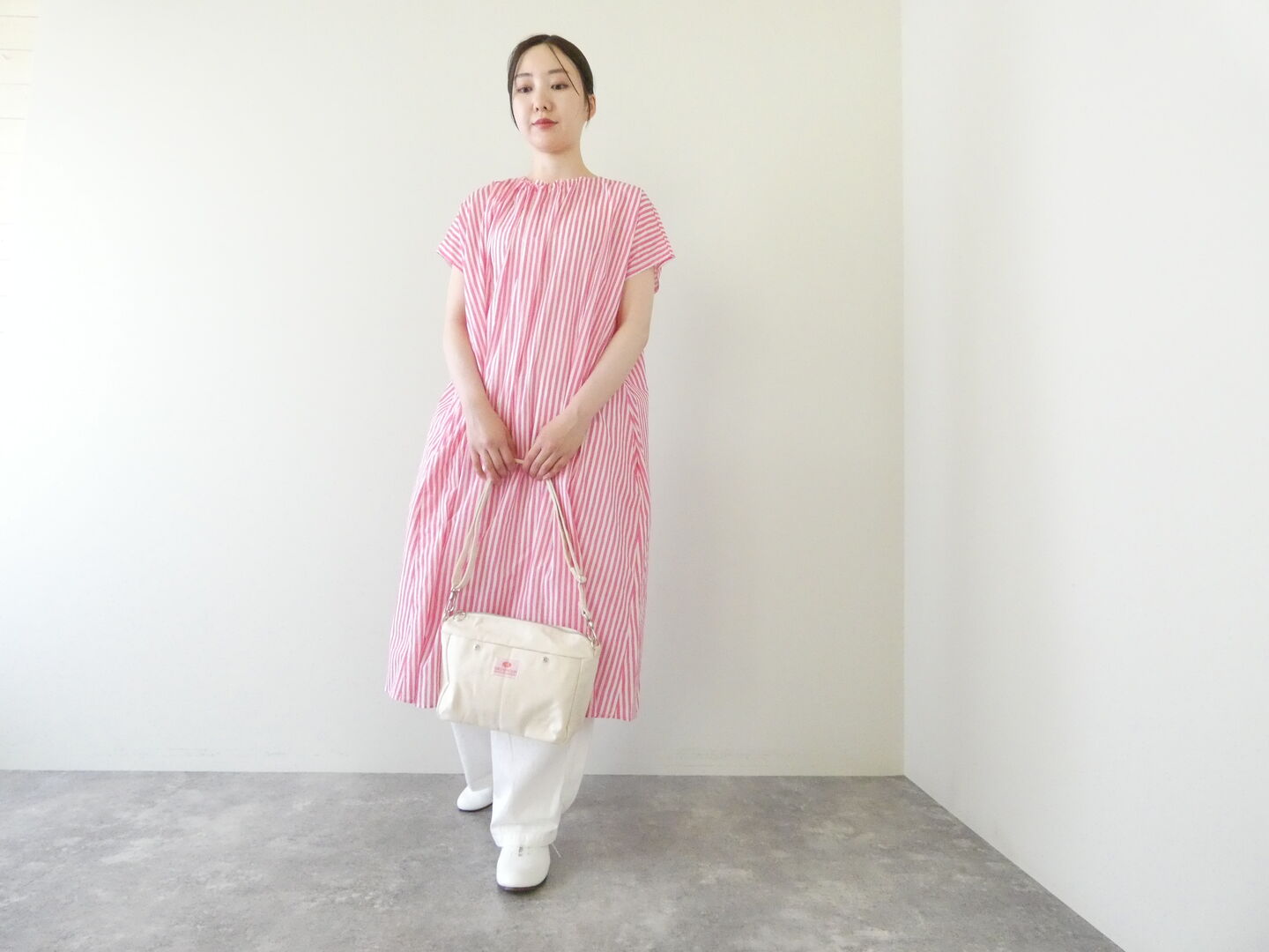 R&D.M.Co-(オールドマンズテーラー) CANDY STRIPE FRONT GATHER N/SLEEVE DRESSの商品画像9