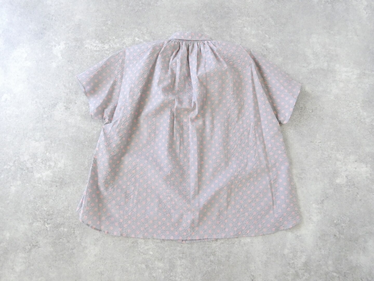 PK ローンミラクルウェーブ衿ぐりギャザーふんわりブラウスの商品画像29
