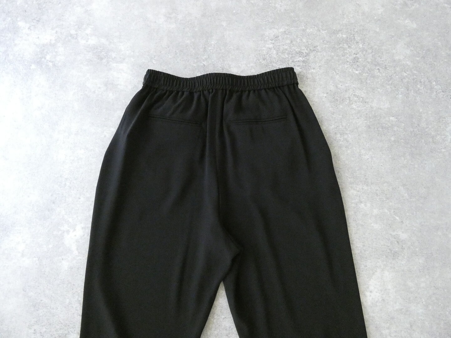  バックサテンジョーゼットクロップドサルエルパンツの商品画像48