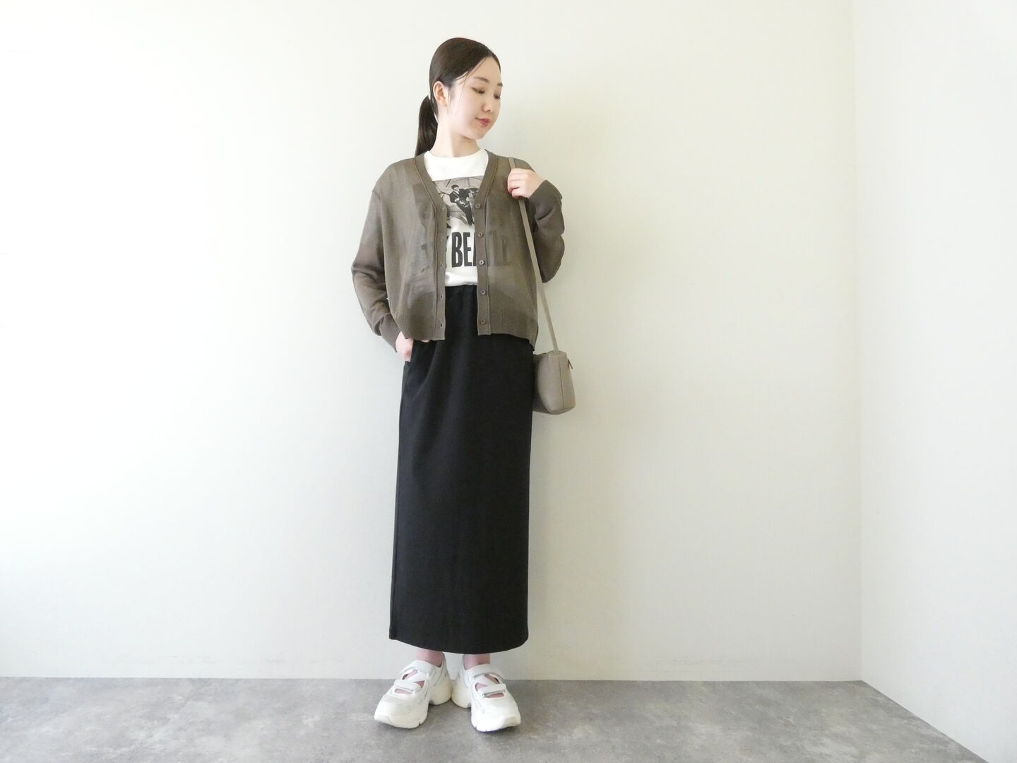 vb シアーVネックカーディガンの商品画像9