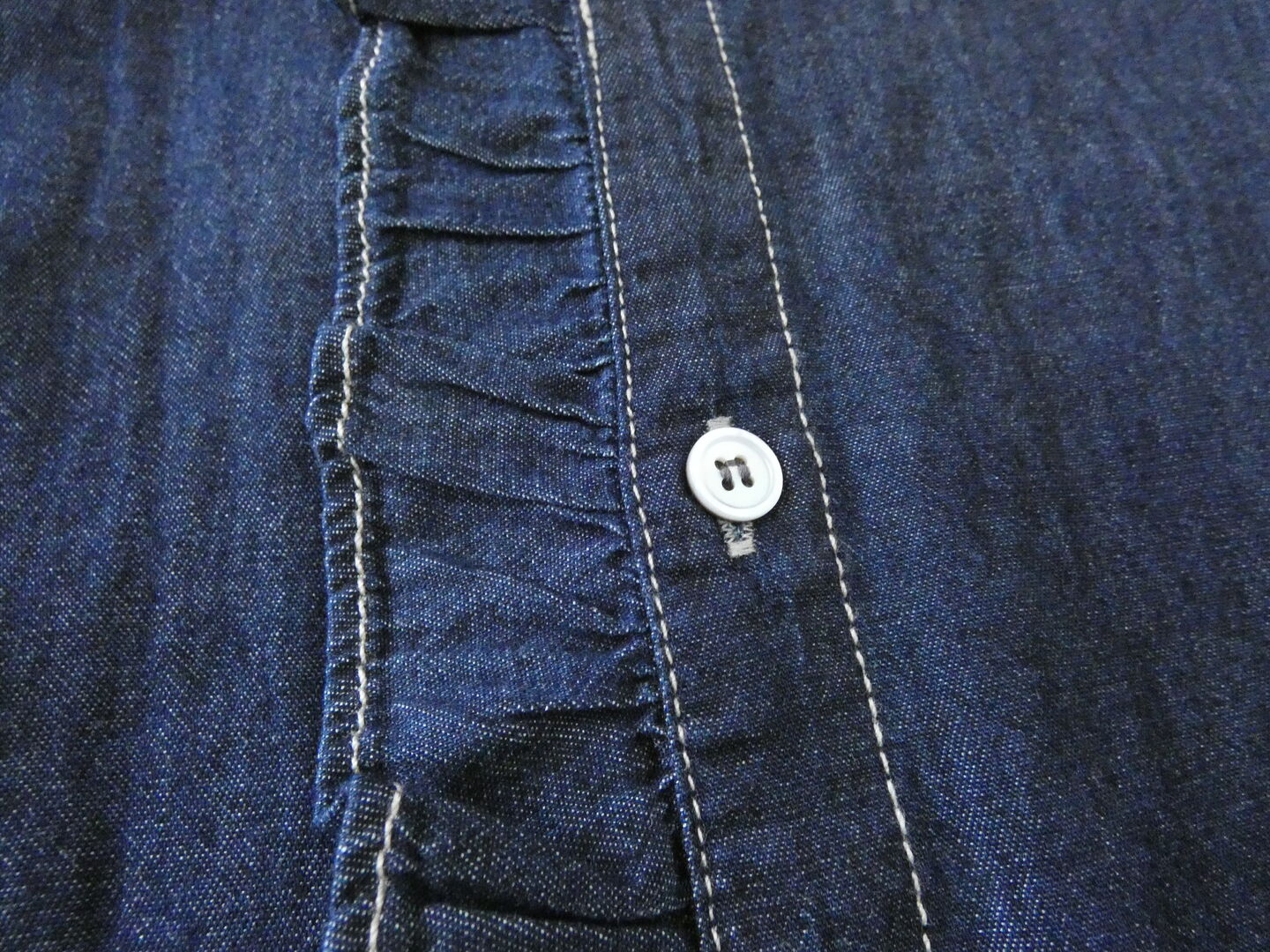 vb 4.5oz DENIMフリルシャツブラウスの商品画像23
