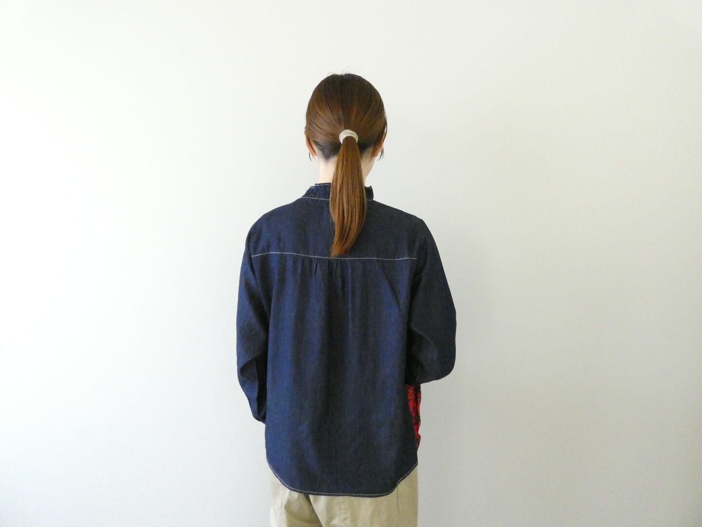 vb 4.5oz DENIMフリルシャツブラウスの商品画像6