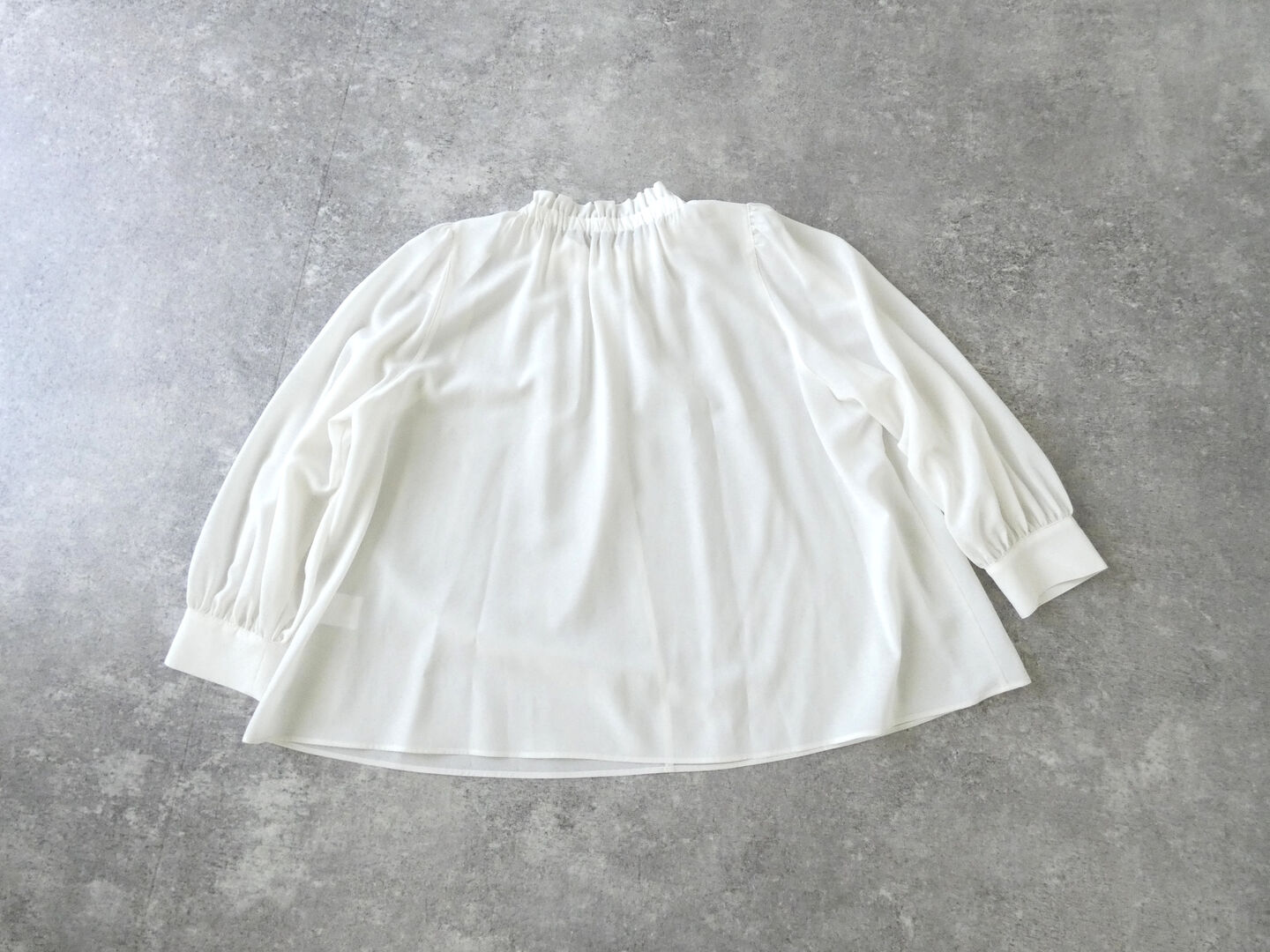 Ballsey(ボールジィ) シアートロフリルギャザーブラウスの商品画像29