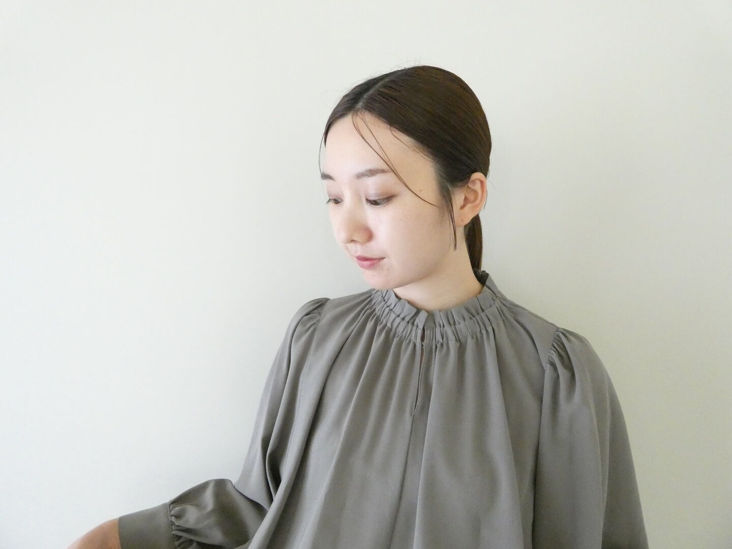 Ballsey(ボールジィ) シアートロフリルギャザーブラウスの商品画像3
