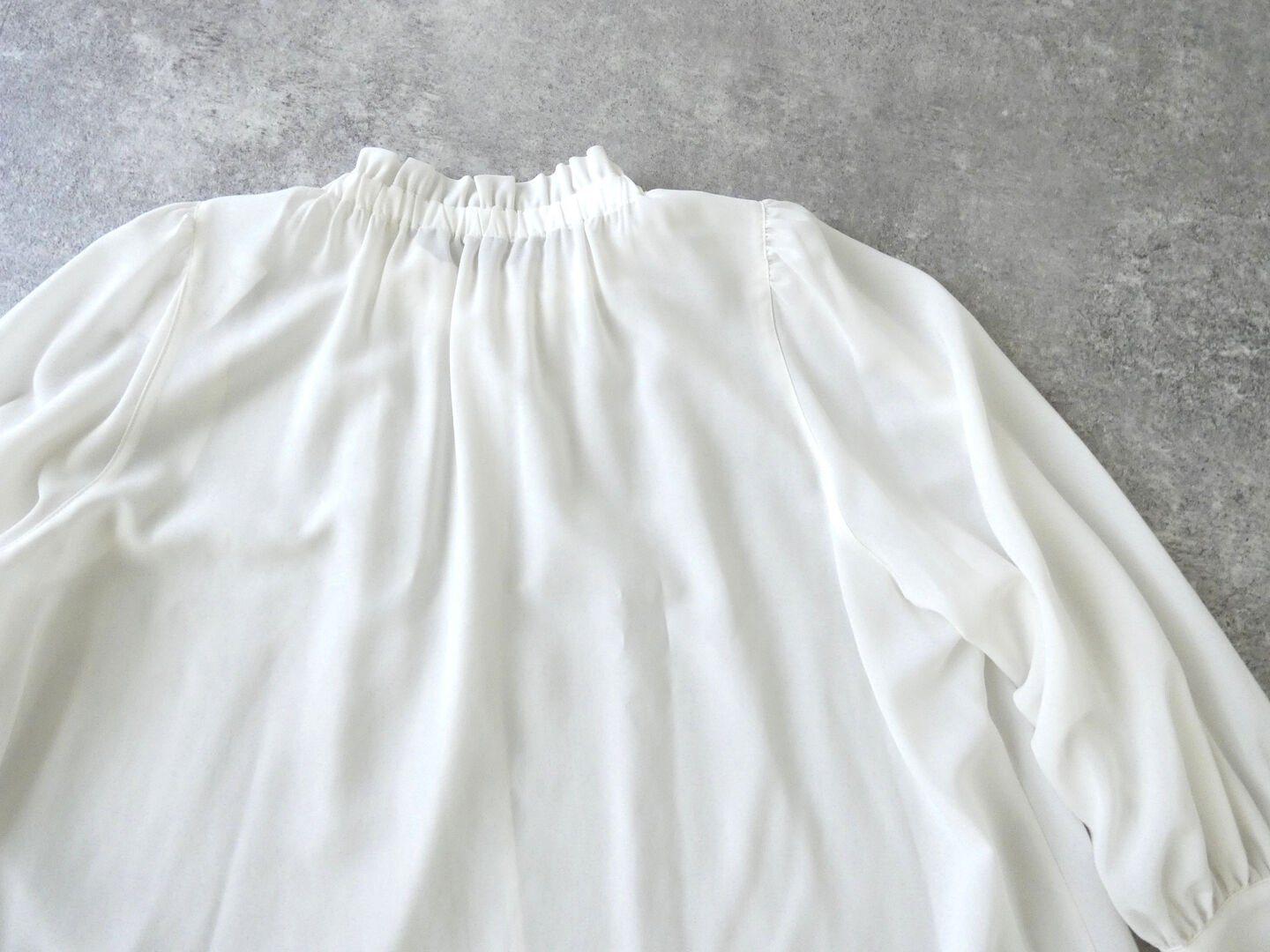 Ballsey(ボールジィ) シアートロフリルギャザーブラウスの商品画像35