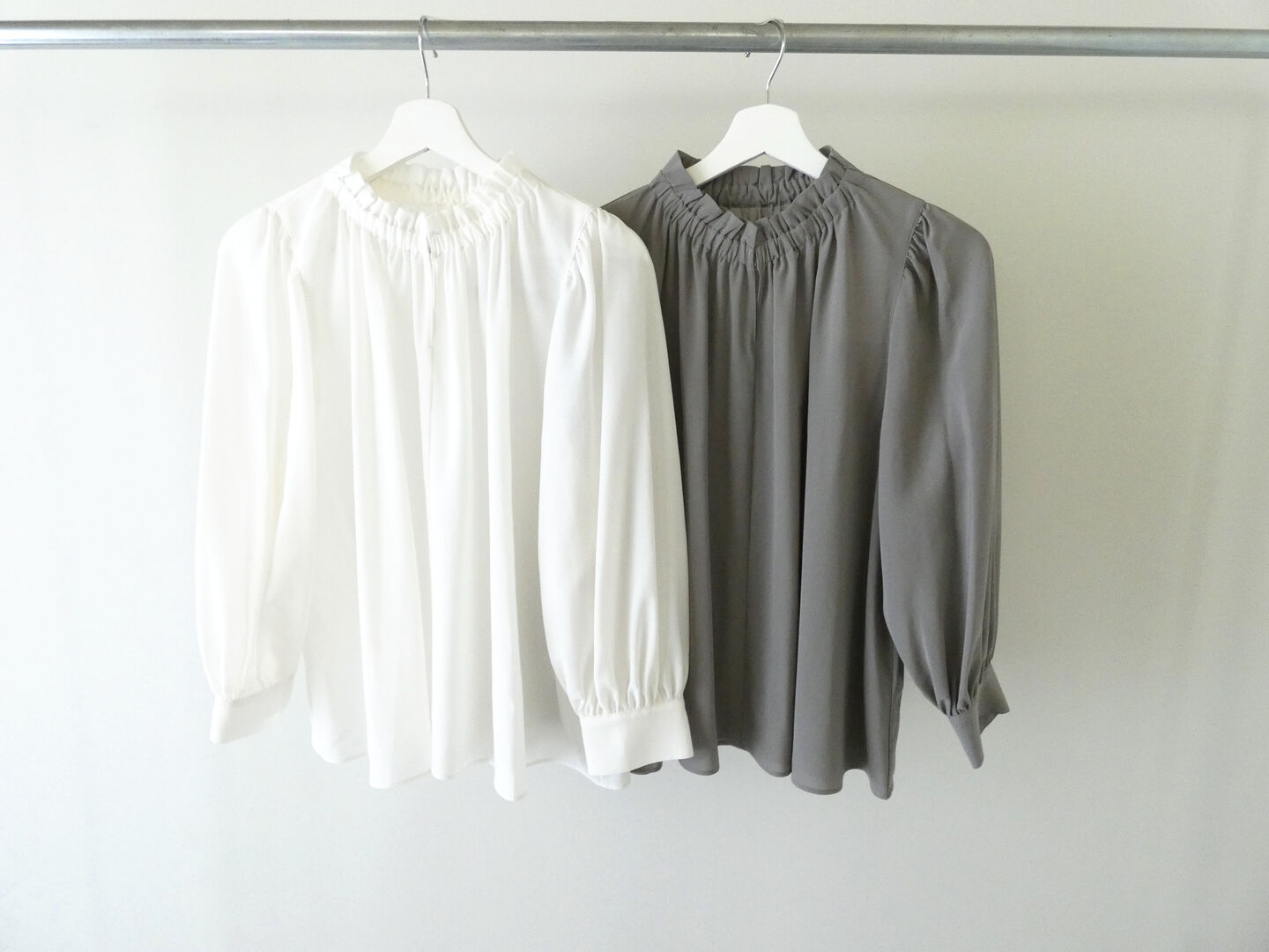 Ballsey(ボールジィ) シアートロフリルギャザーブラウスの商品画像9