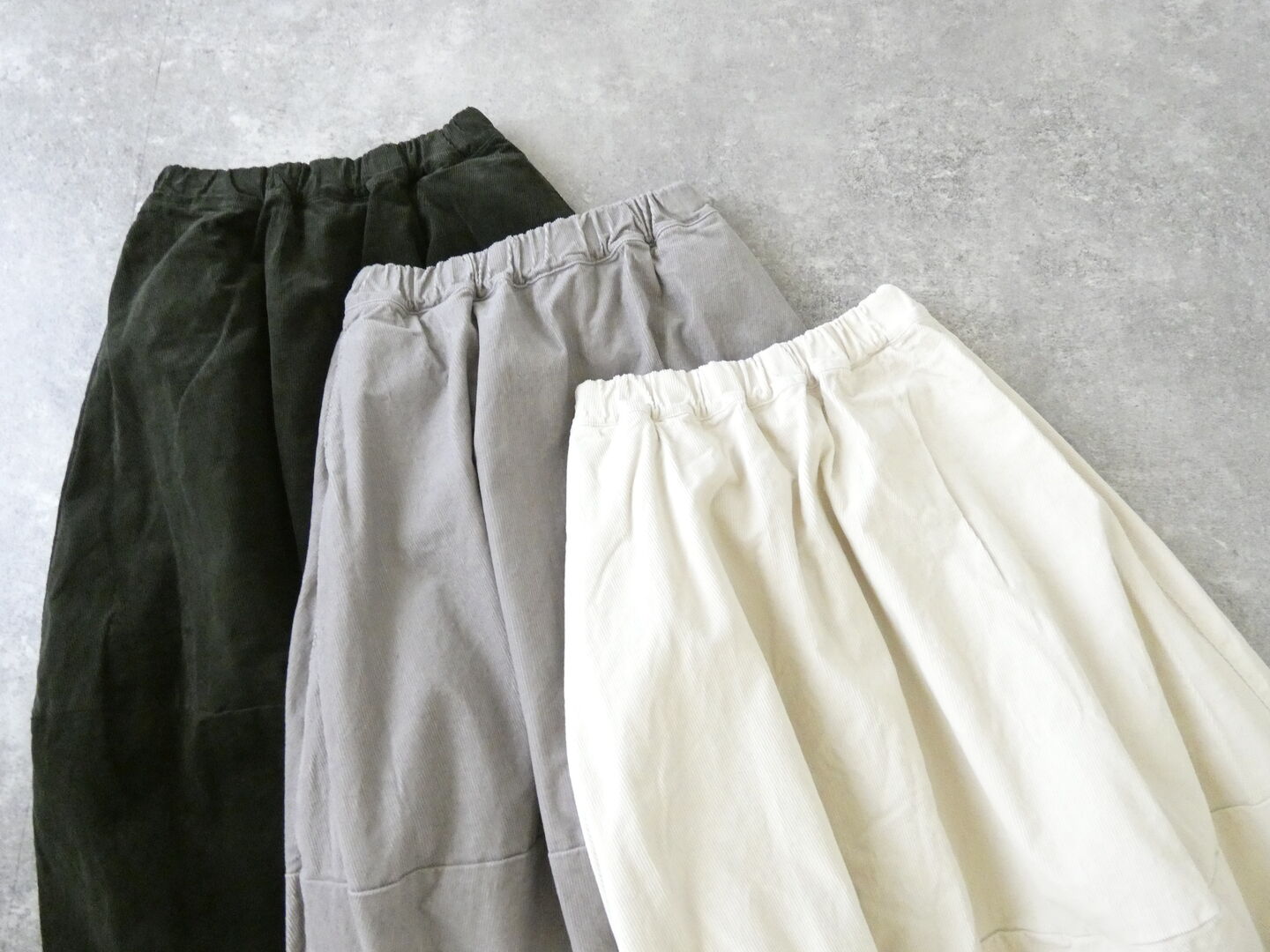 NARU 14Wコーデュロイエッグスカートの商品画像50