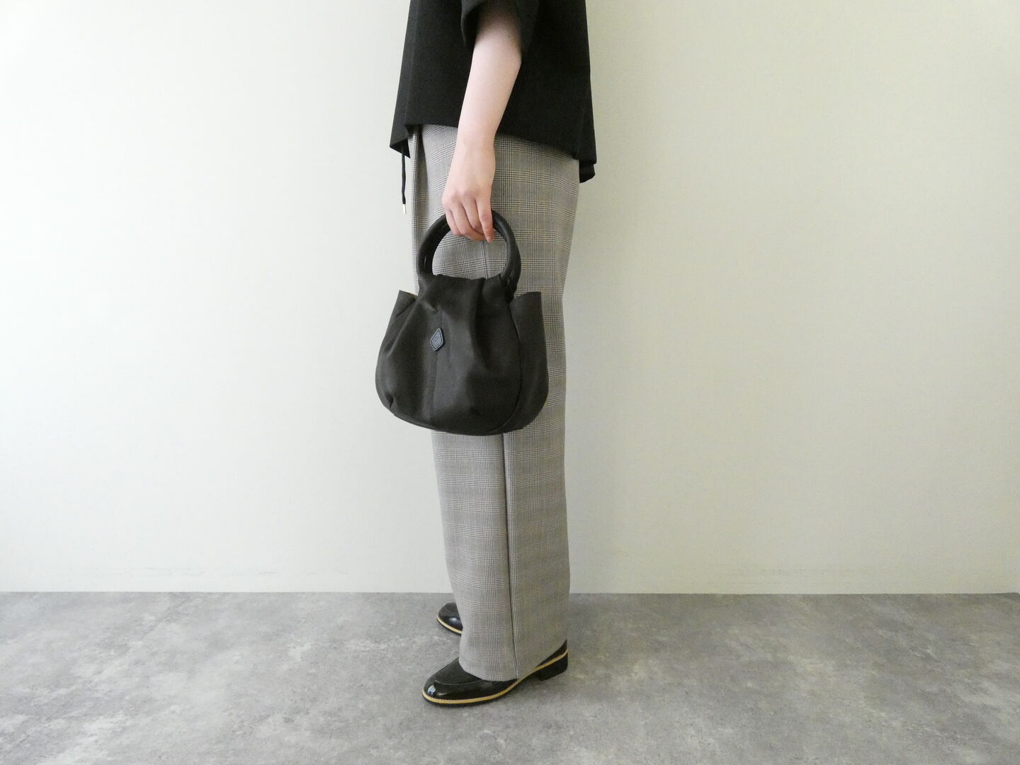 CLEDRAN(クレドラン) MELO ROUND HANDLE TOTEの商品画像6