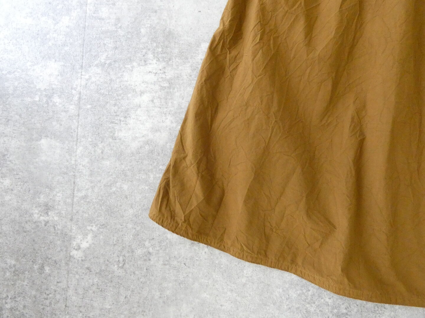 R&D.M.Co-(オールドマンズテーラー) SHRINK COTTON GARMENT DYE POCKET SKIRT Mの商品画像22