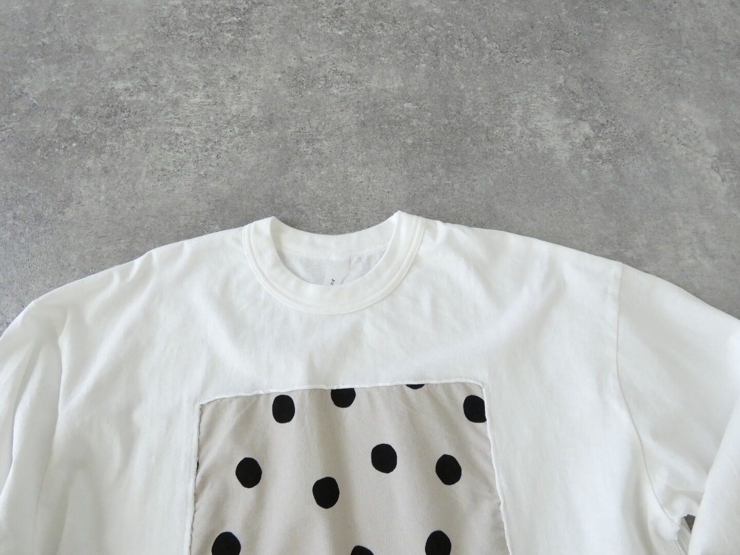 prit(プリット) 17/1空紡天竺×ラフドットプリントフレームロングTシャツの商品画像30