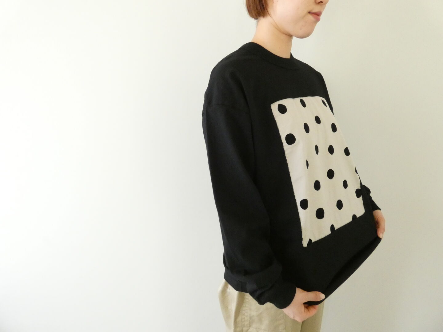 prit(プリット) 17/1空紡天竺×ラフドットプリントフレームロングTシャツの商品画像6