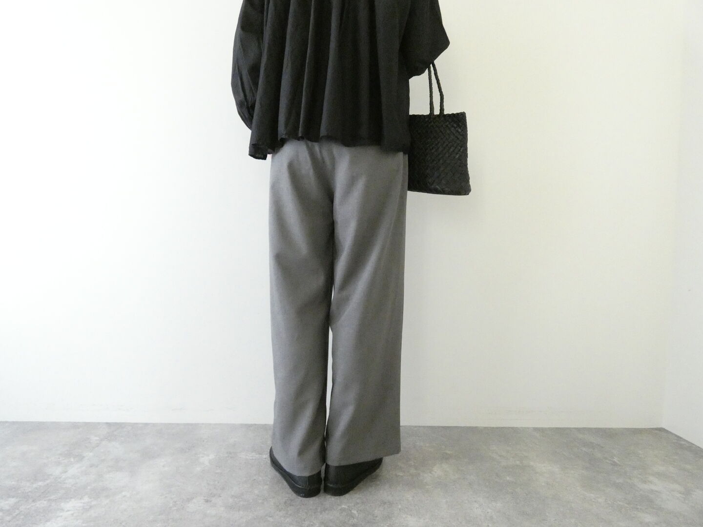 sabbatum(サバタム) トロワッシャータックイージーパンツの商品画像5