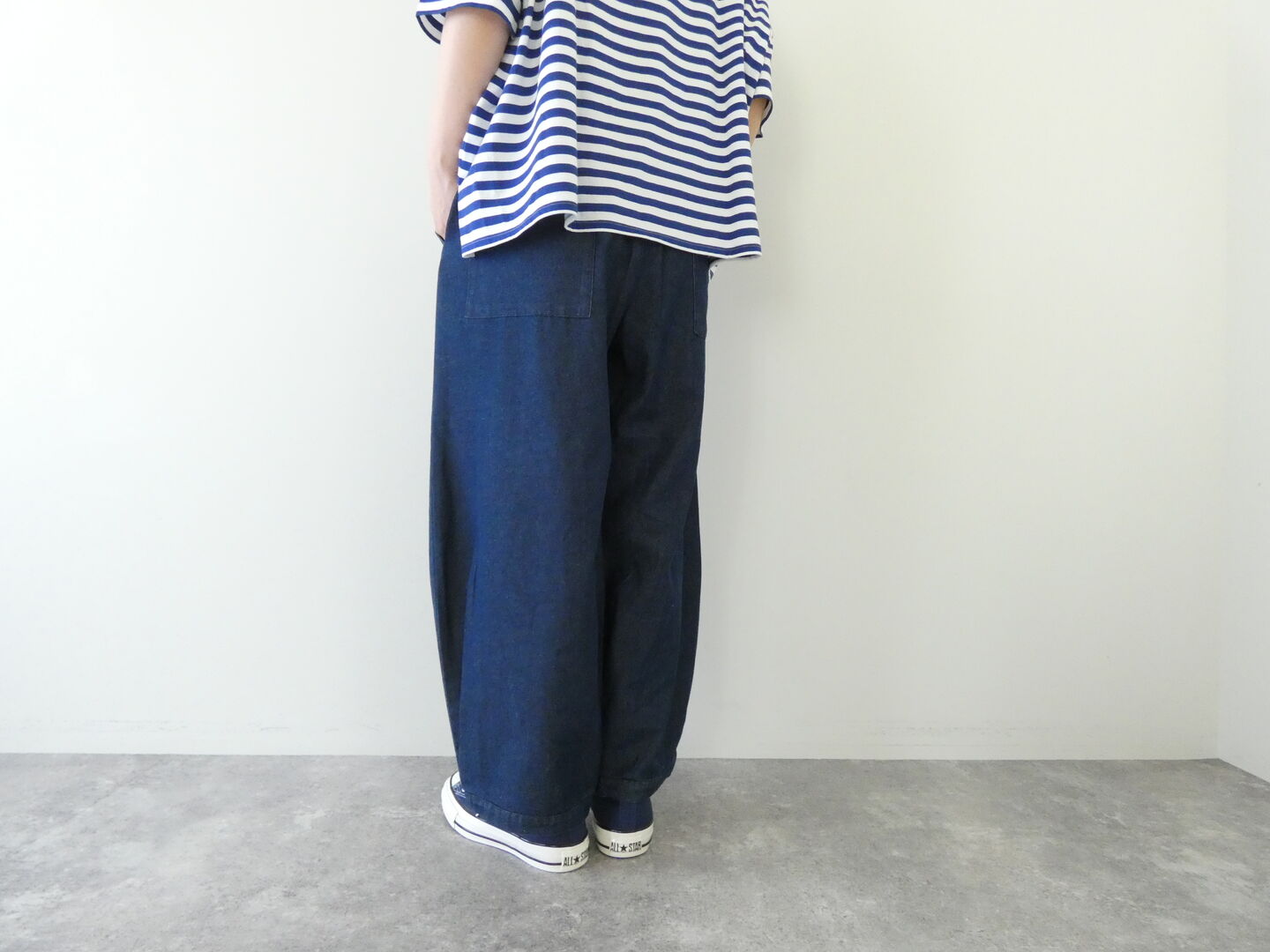 mao made(マオメイド) T/Cデニム　裾サイドタックバルーンパンツの商品画像2