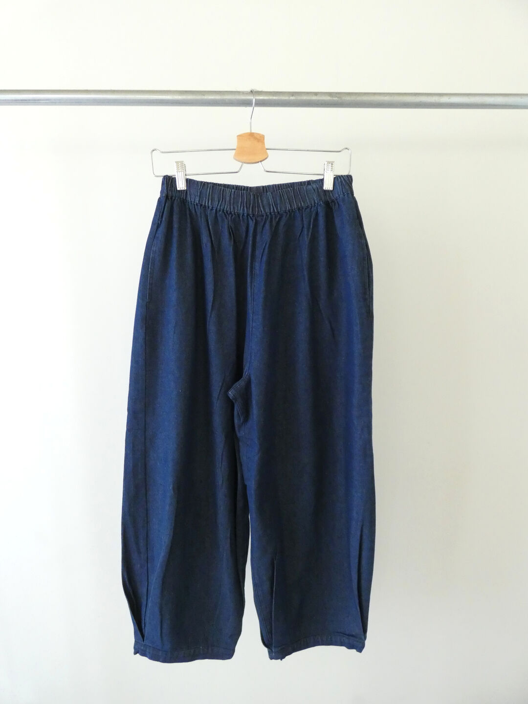mao made(マオメイド) T/Cデニム　裾サイドタックバルーンパンツの商品画像9