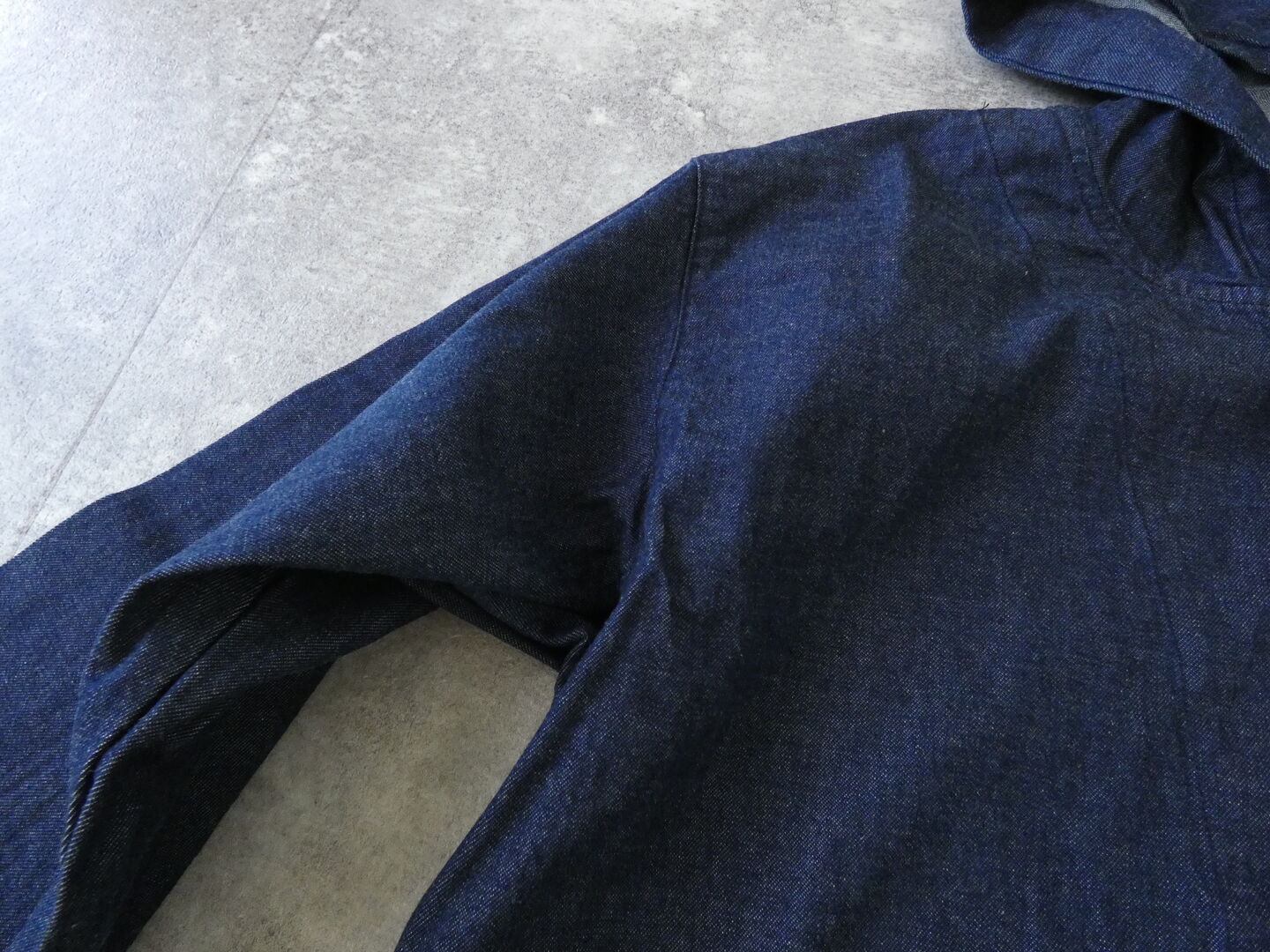 MidiUmi(ミディウミ) denim hooded shirt　フーディッドシャツの商品画像24