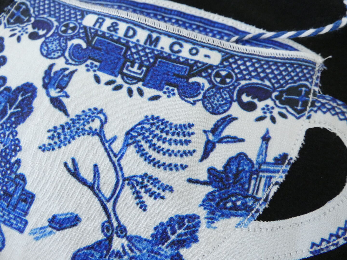 R&D.M.Co-(オールドマンズテーラー) BLUE WILLOW MILK TEA T SHIRTの商品画像35