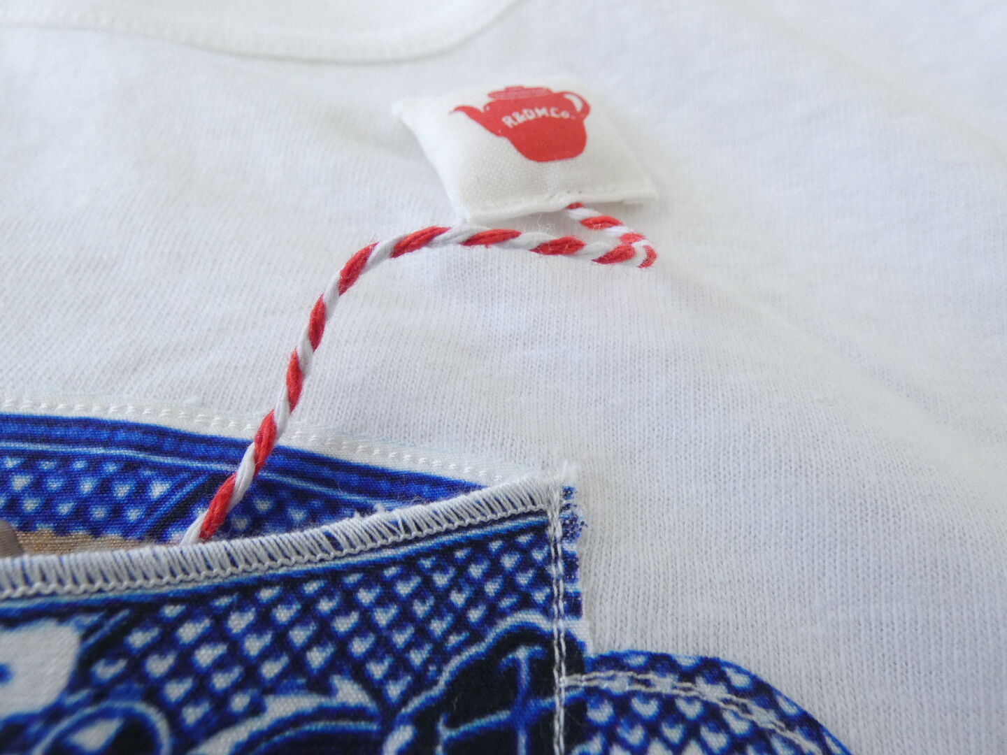 R&D.M.Co-(オールドマンズテーラー) BLUE WILLOW MILK TEA T SHIRTの商品画像48