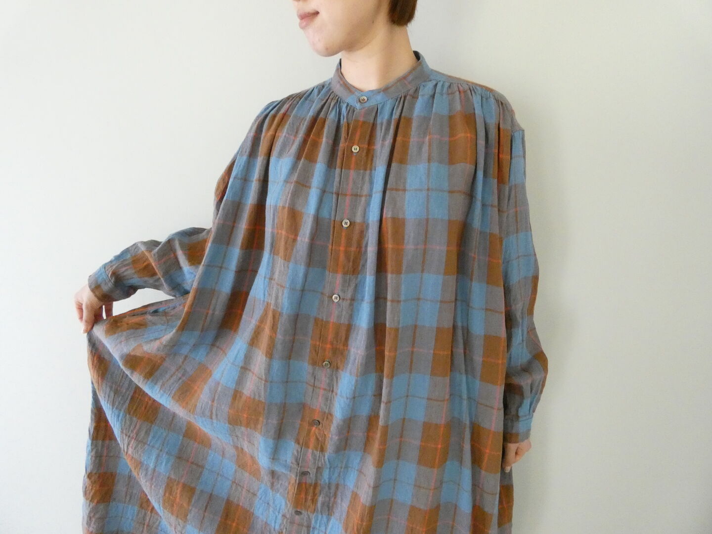 ichiAntiquite's(イチアンティークス) CHECK DRESS　コットンリネンチェックドレスの商品画像4
