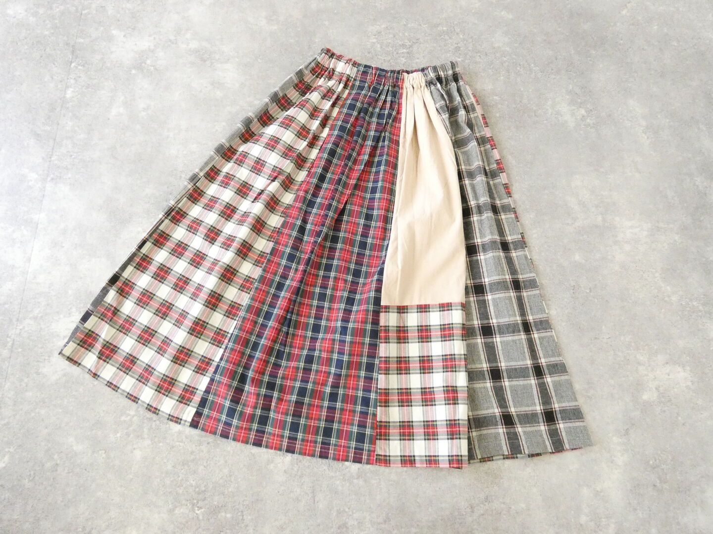 NATURAL LAUNDRY(ナチュラルランドリー) 先染めパネルシャーリングスカートの商品画像11