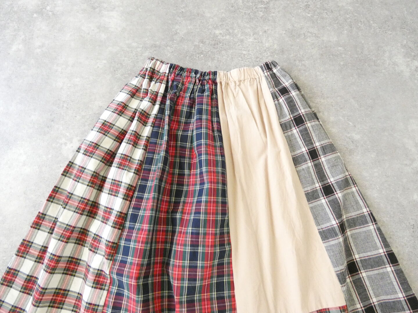 NATURAL LAUNDRY(ナチュラルランドリー) 先染めパネルシャーリングスカートの商品画像21