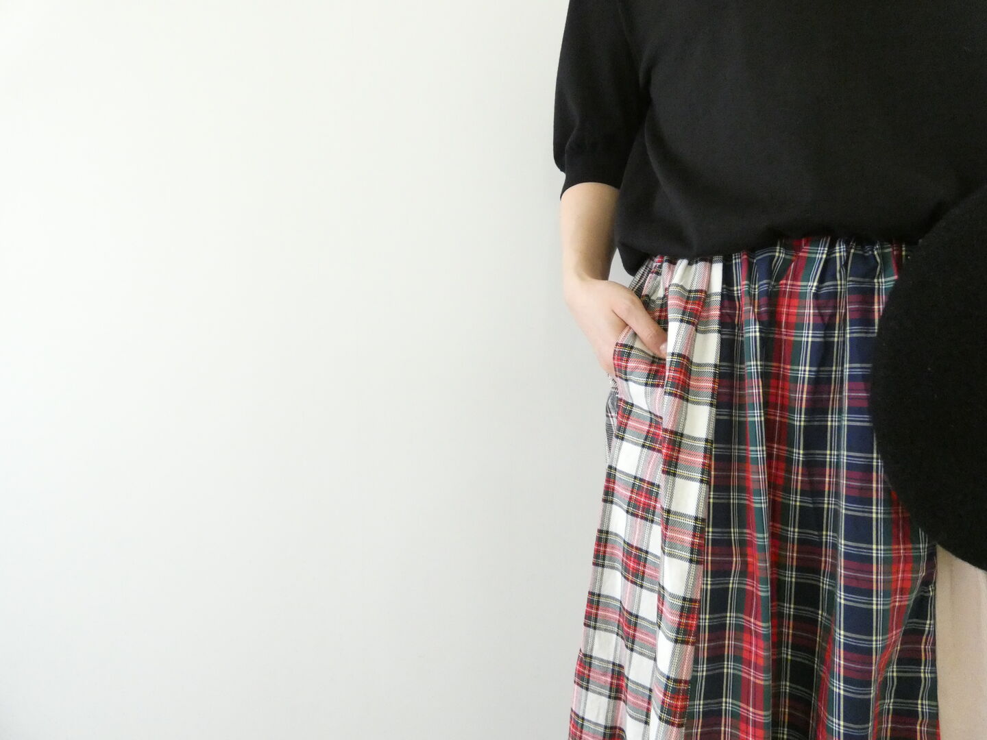 NATURAL LAUNDRY(ナチュラルランドリー) 先染めパネルシャーリングスカートの商品画像4