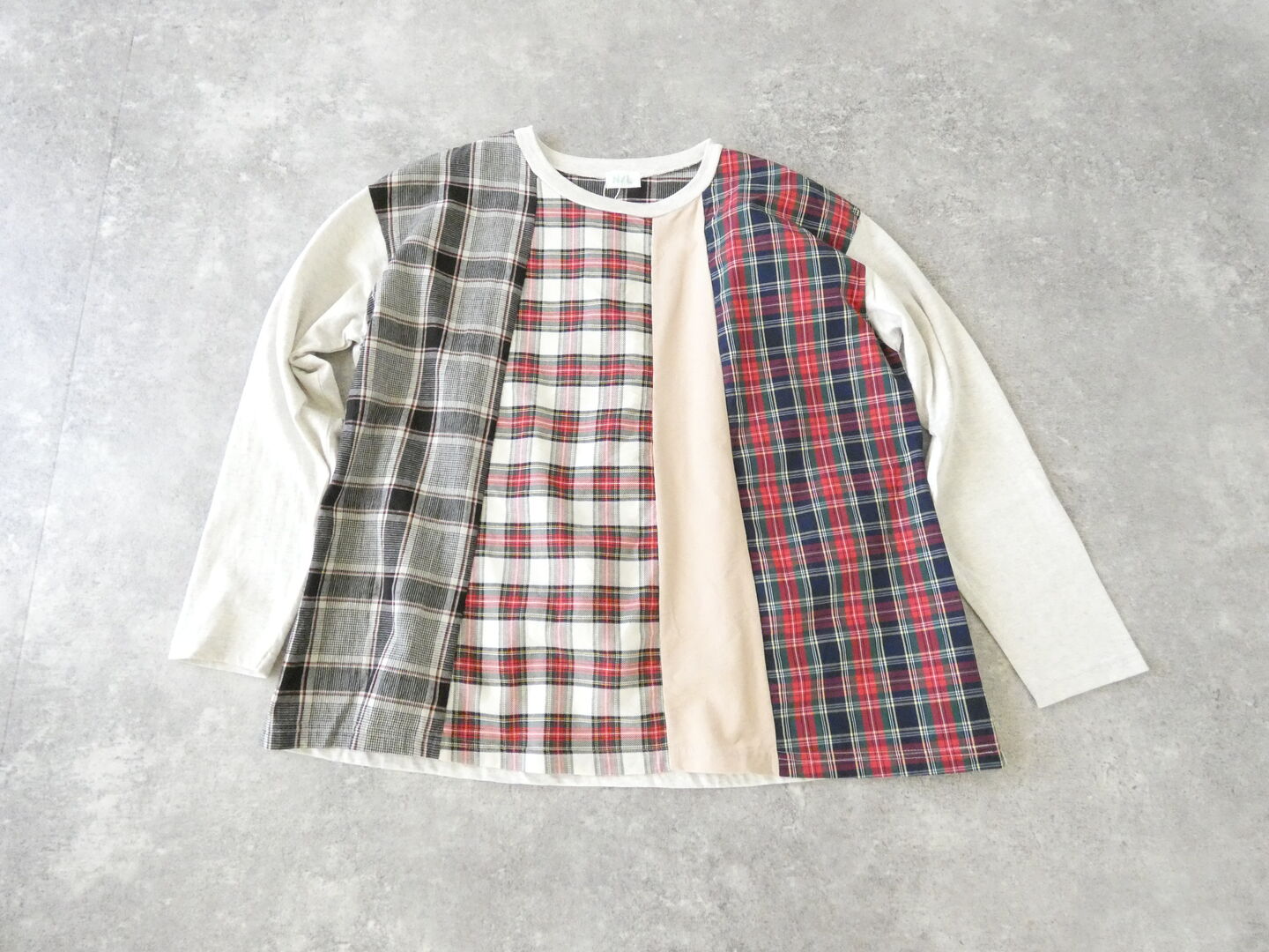NATURAL LAUNDRY(ナチュラルランドリー) 先染めパネルAラインプルオーバーの商品画像2