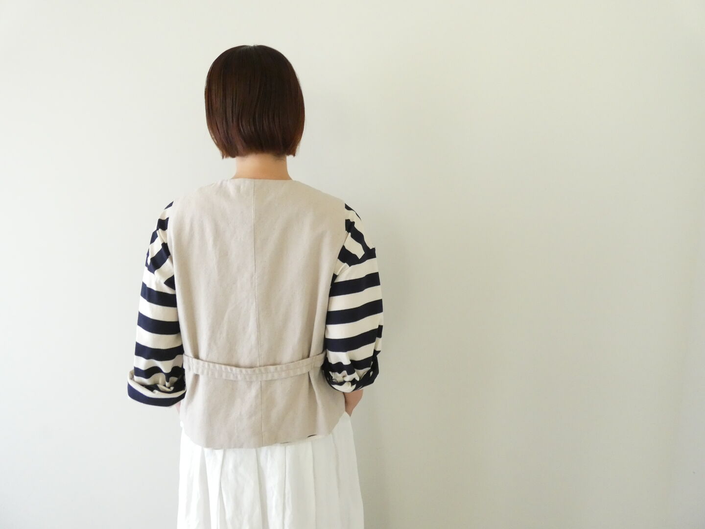 LAITERIE(レイトリー) 綿麻ツイルフリルベストの商品画像11