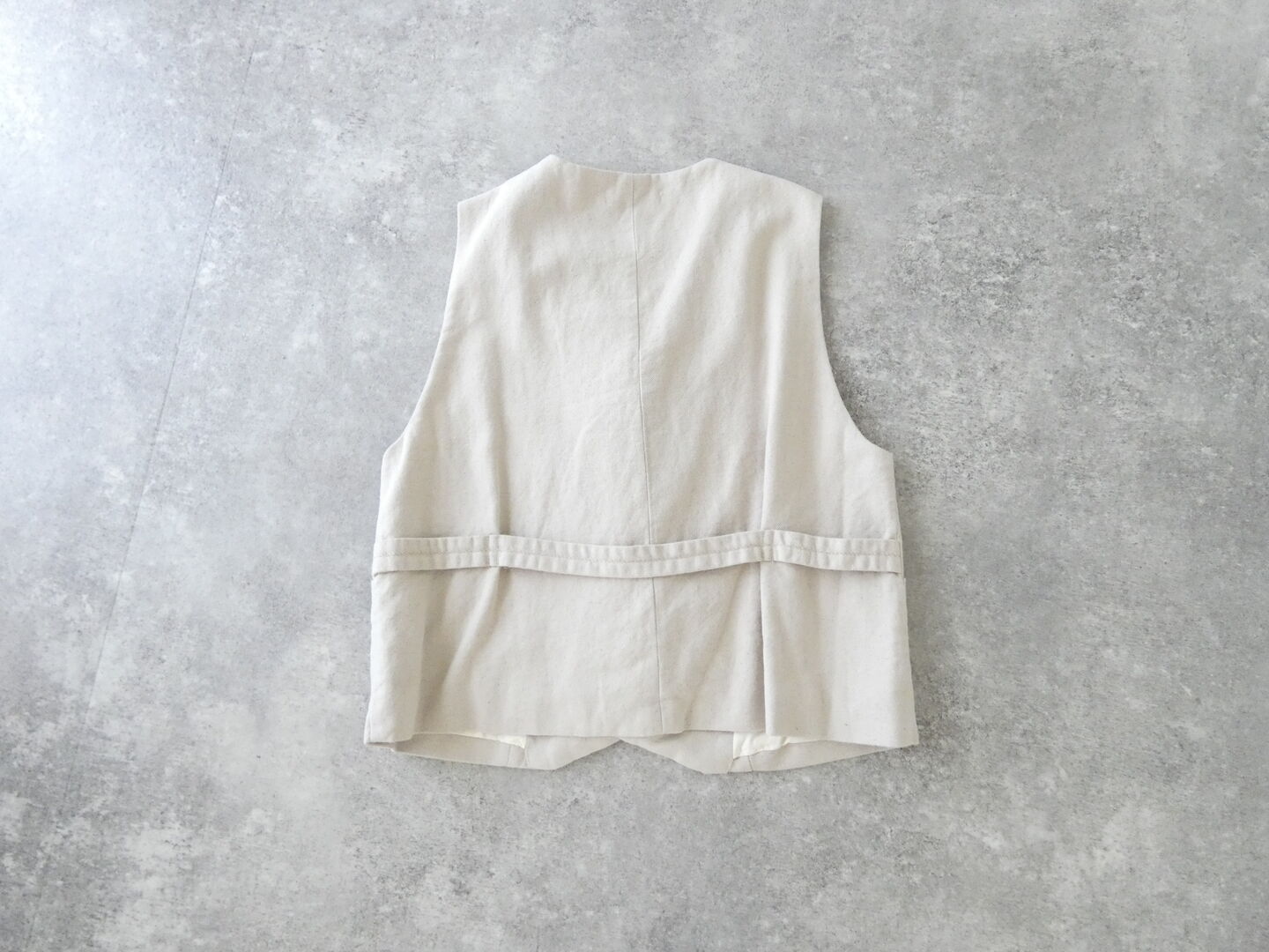 LAITERIE(レイトリー) 綿麻ツイルフリルベストの商品画像14