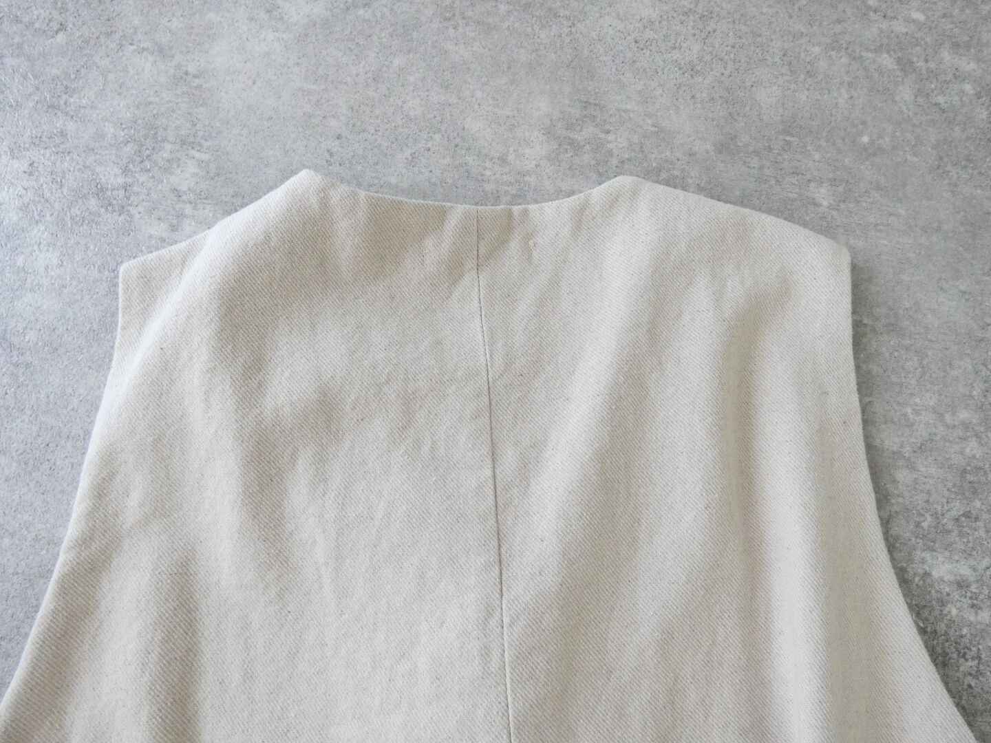 LAITERIE(レイトリー) 綿麻ツイルフリルベストの商品画像26