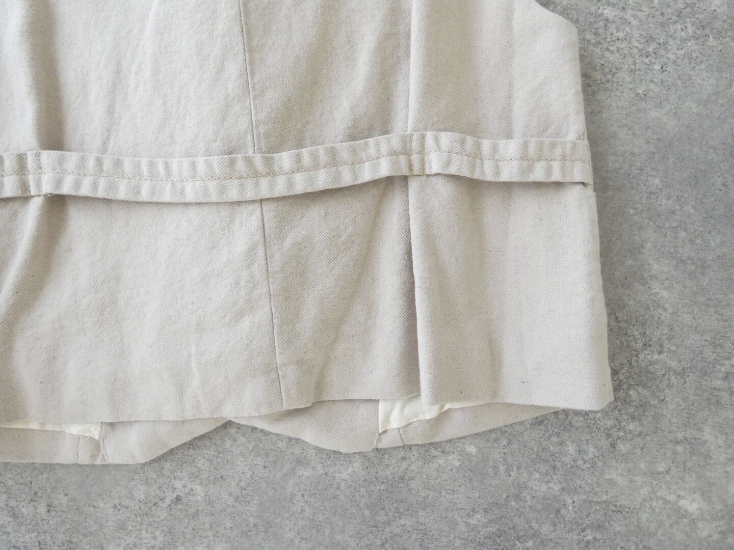 LAITERIE(レイトリー) 綿麻ツイルフリルベストの商品画像28