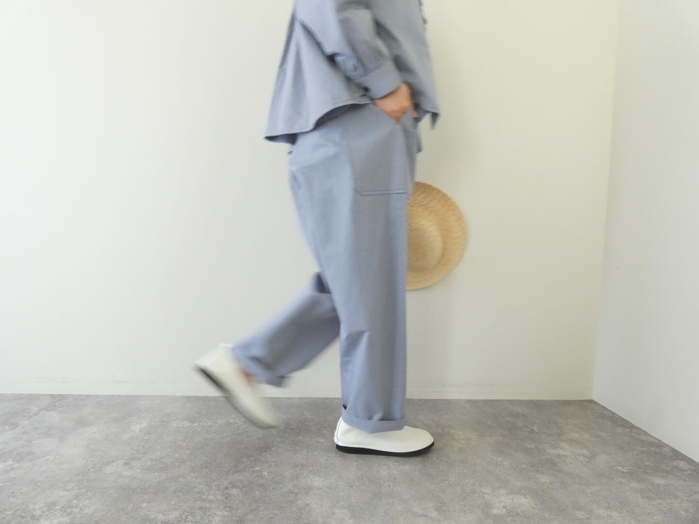LAITERIE(レイトリー) チノコットンタックパンツの商品画像7