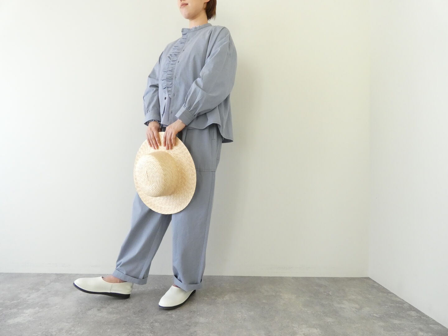 LAITERIE(レイトリー) チノコットンタックパンツの商品画像8