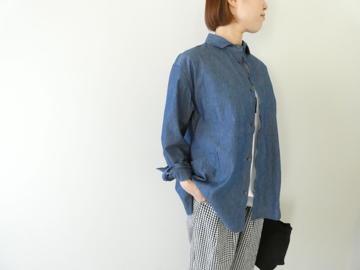 LOLO(ロロ) ムラ糸シャンブレー比翼シャツの商品画像7