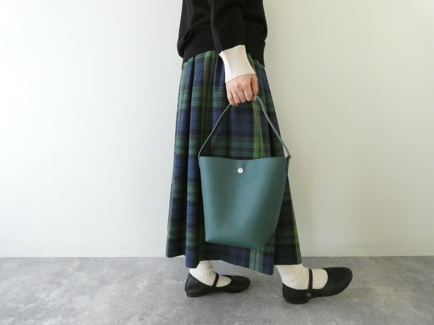 ORCIVAL(オーシバル) レザーハンドBAGの商品画像4