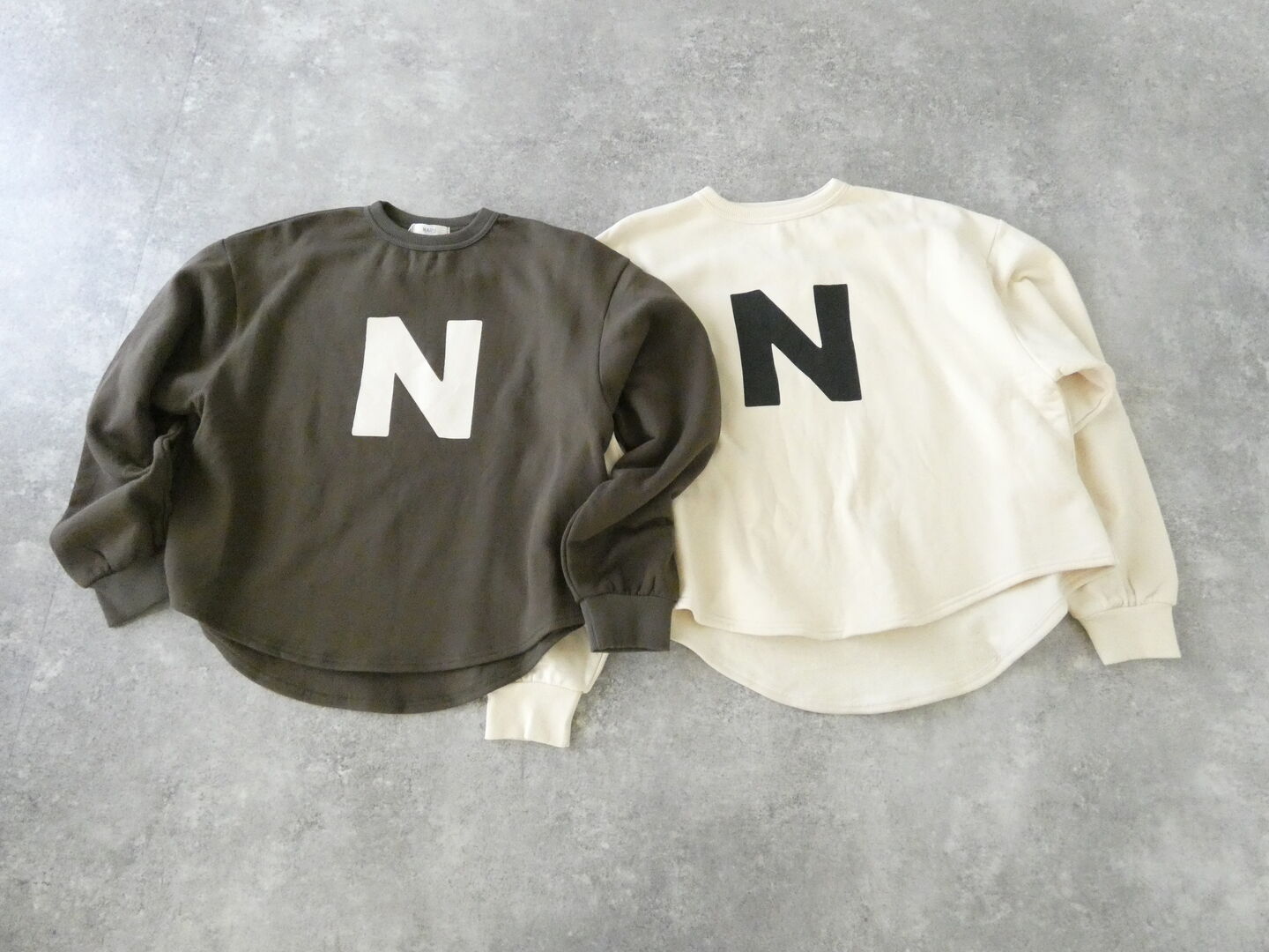NARU セントラルタンブラー起毛 Nプリントプルオーバーの商品画像2