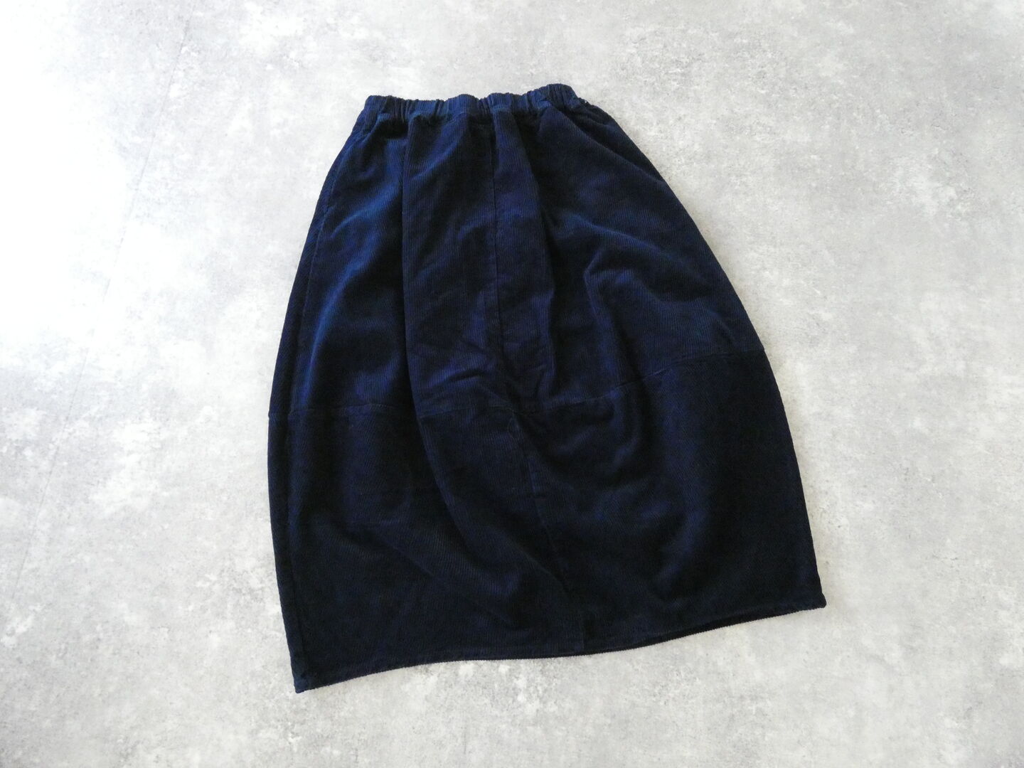 NARU 8Wインディゴコーデュロイエッグスカートの商品画像10
