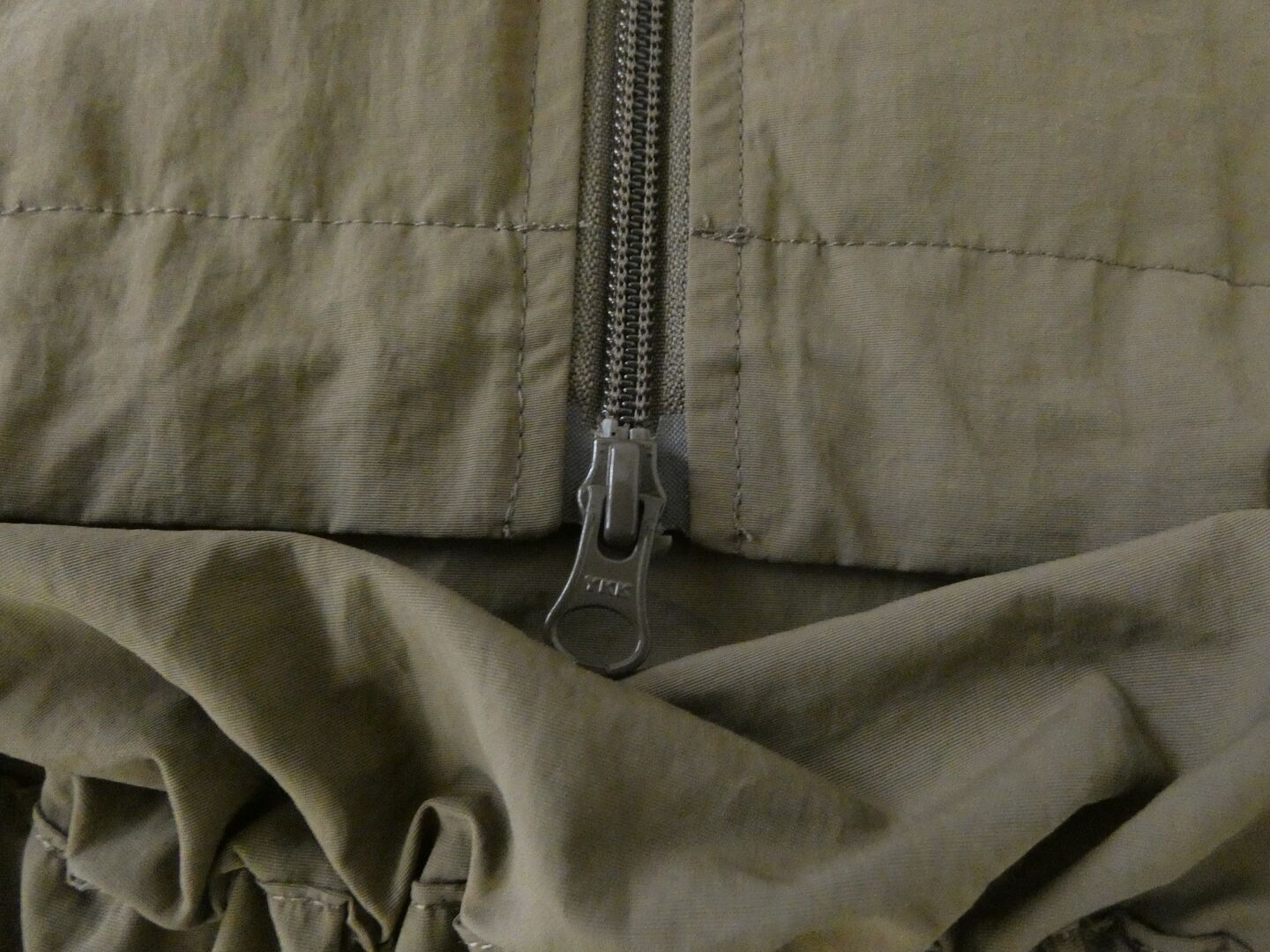 mao made(マオメイド) ヴィンテージウェザークルーネック裾ドロストジャケットの商品画像36