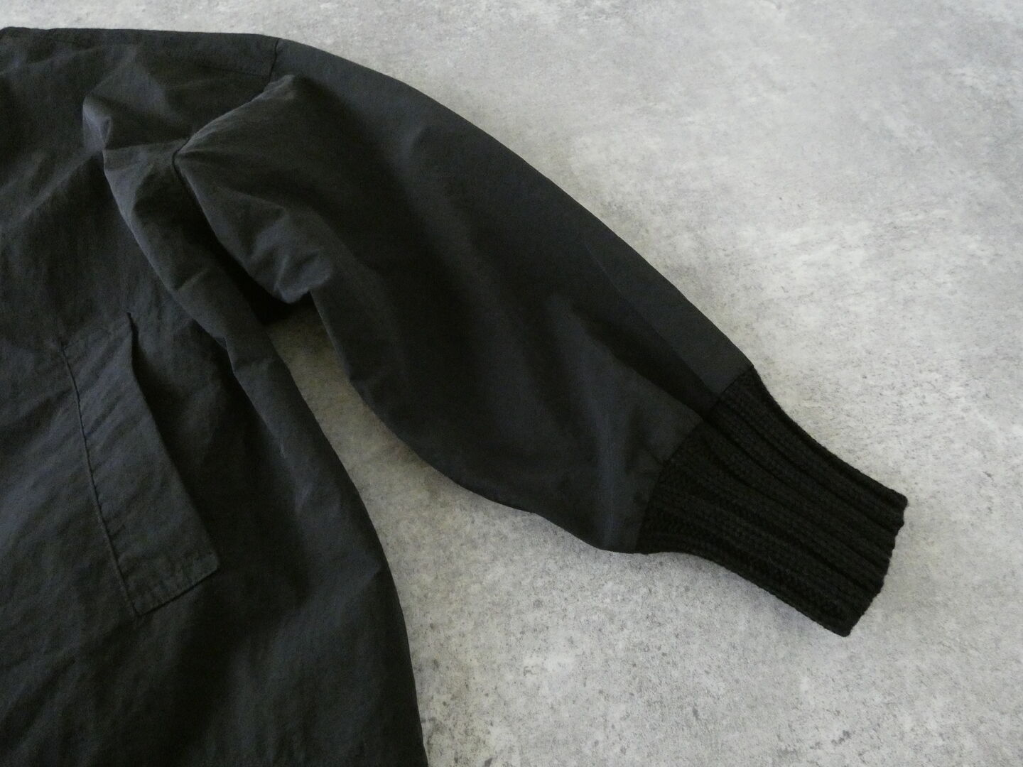 mao made(マオメイド) ヴィンテージウェザークルーネック裾ドロストジャケットの商品画像47