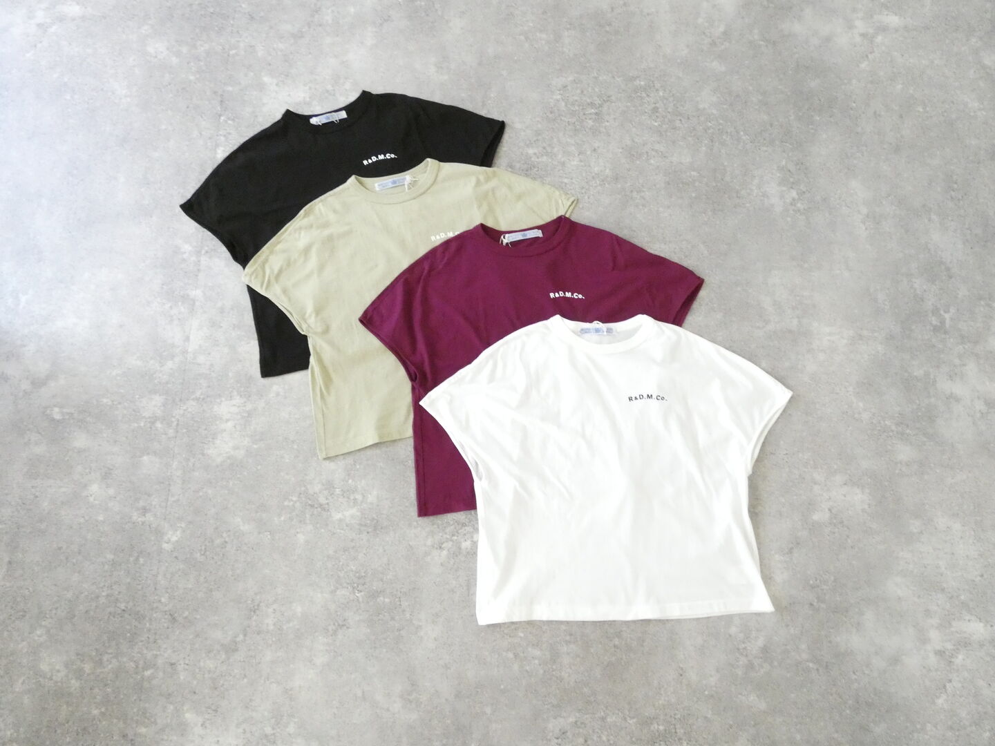 R&D.M.Co-(オールドマンズテーラー) GARMENT DYE DROP SHOULDER SHIRTの商品画像1
