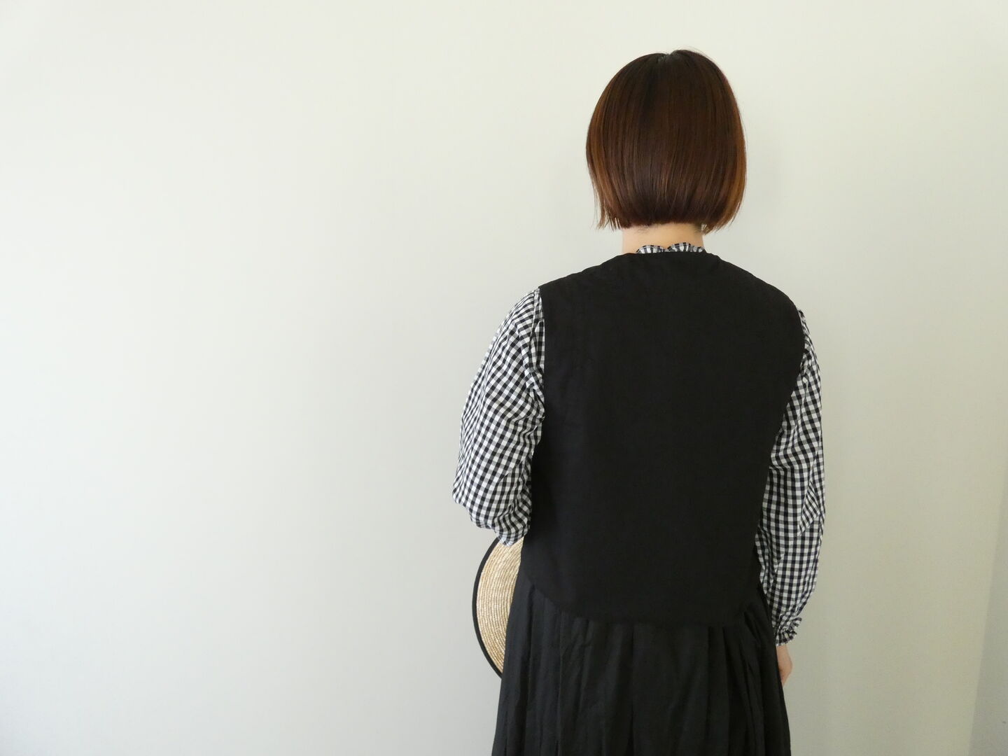 Veritecoeur(ヴェリテクール) ノーカラーサーフェイスダイベストの商品画像7