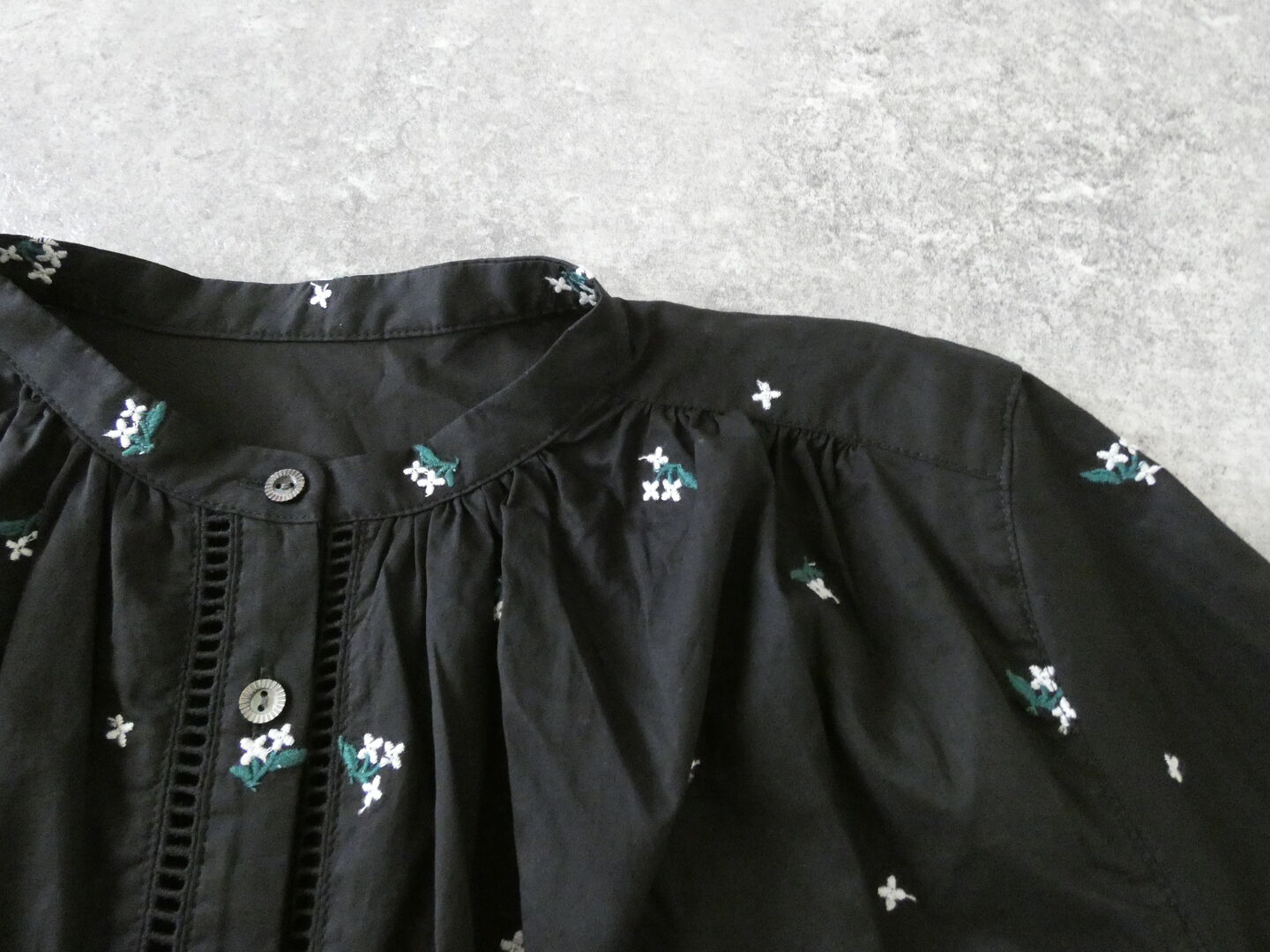 PONT DE CHALONS(ポンデシャロン) タイニーフラワー エンブロイダリーブラウスの商品画像24