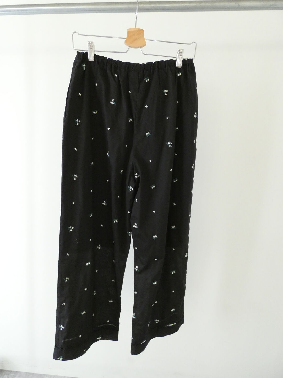 PONT DE CHALONS(ポンデシャロン) タイニーフラワー エンブロイダリーパンツ(裏付)の商品画像11