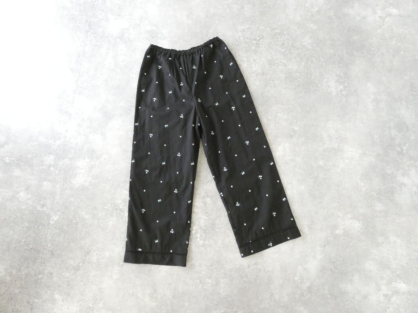 PONT DE CHALONS(ポンデシャロン) タイニーフラワー エンブロイダリーパンツ(裏付)の商品画像2