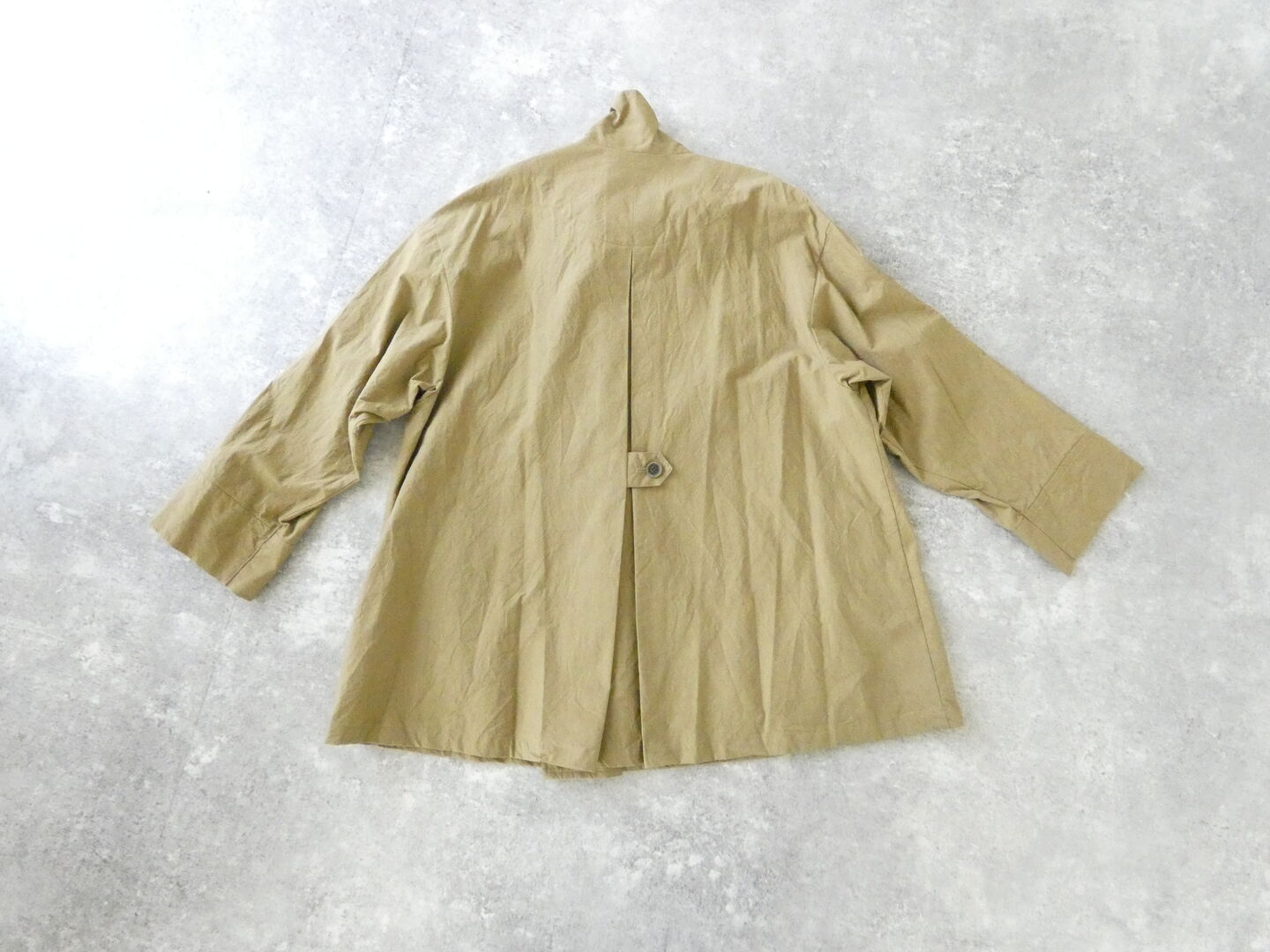 ina(イナ) タイプライタークロススタンドカラーダブルハーフコートの商品画像10