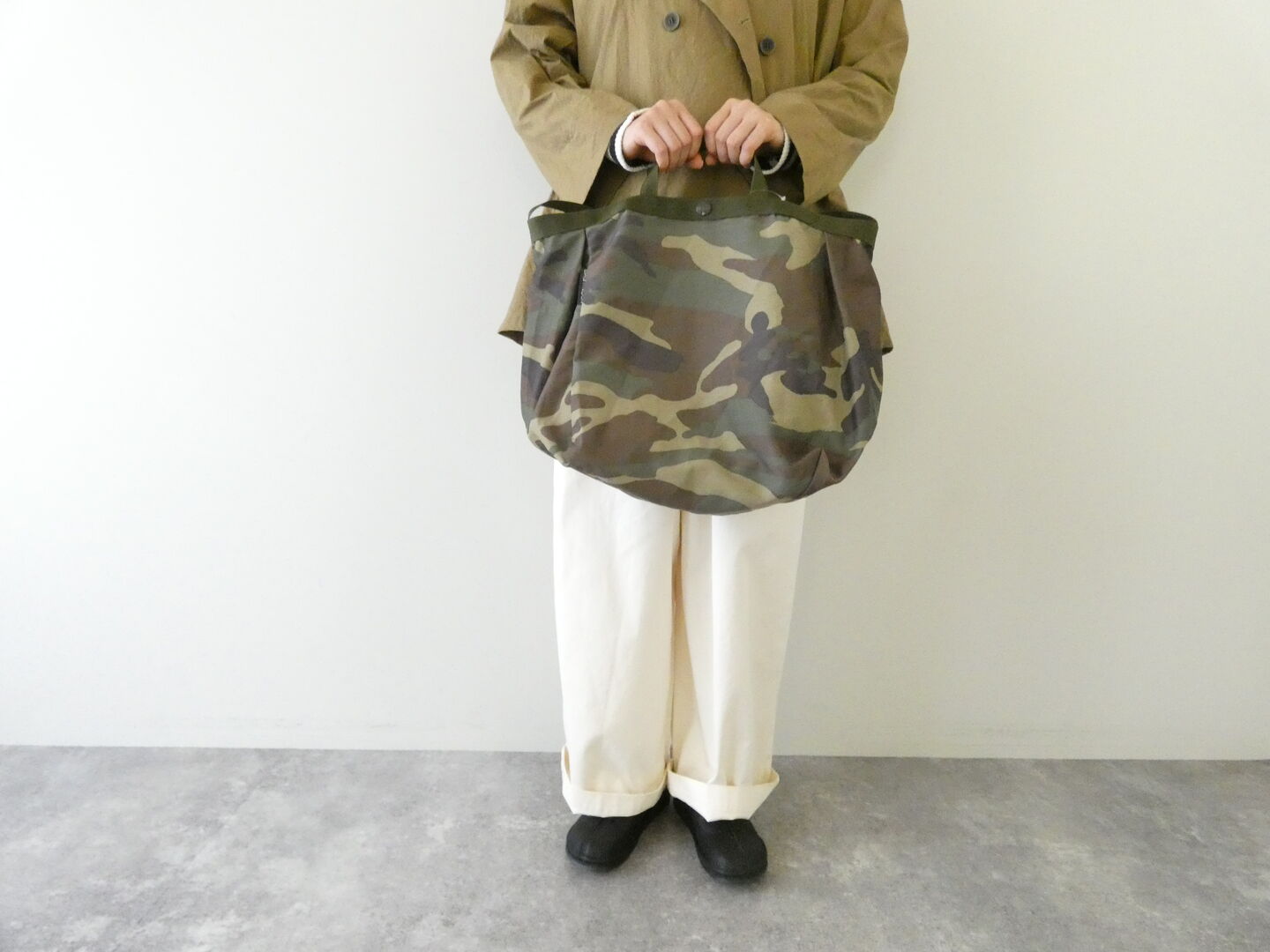 BAG'n'NOUN(バッグンナウン) SHOPPING 'M' CAMOの商品画像1