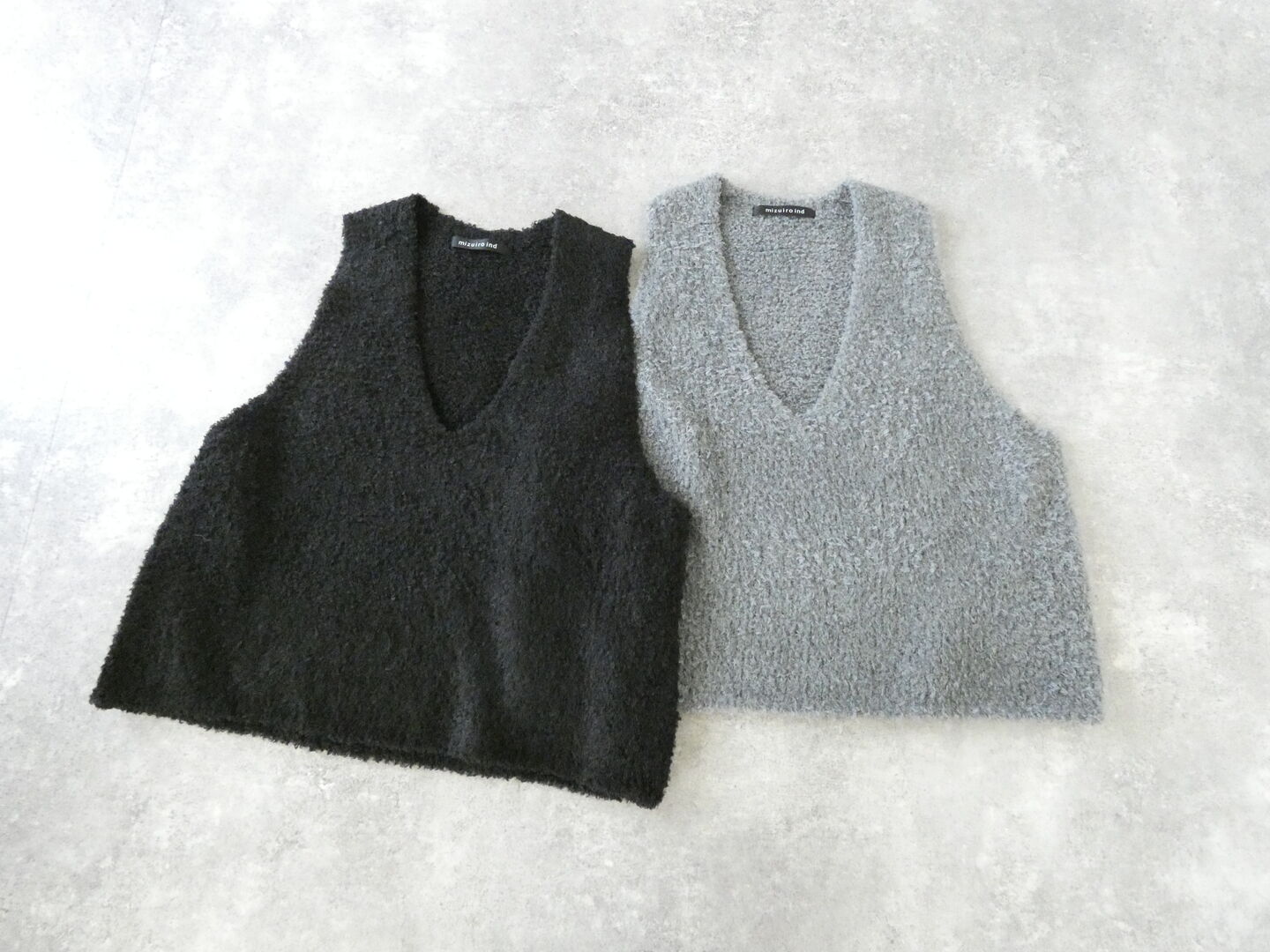 mizuiro ind(ミズイロインド) ヘアリーヤーンVネックプルオーバーの商品画像2